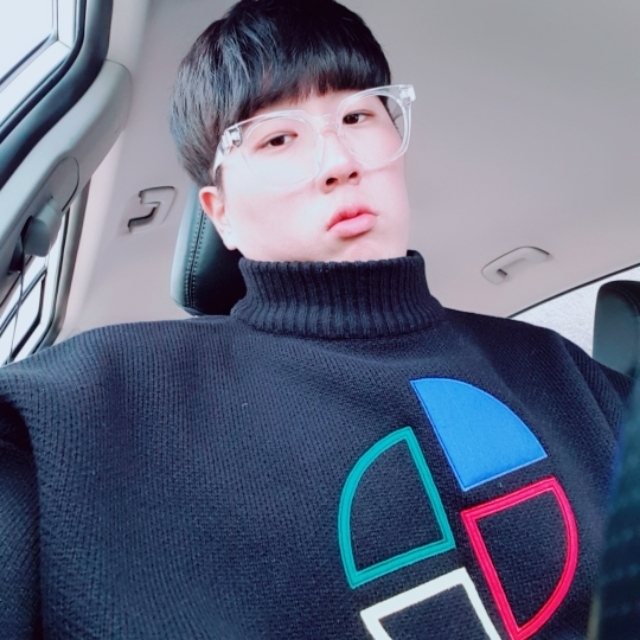 KREAM 프로필 이미지