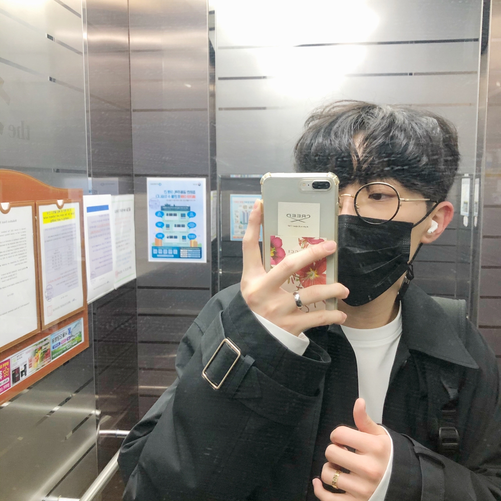 KREAM 프로필 이미지