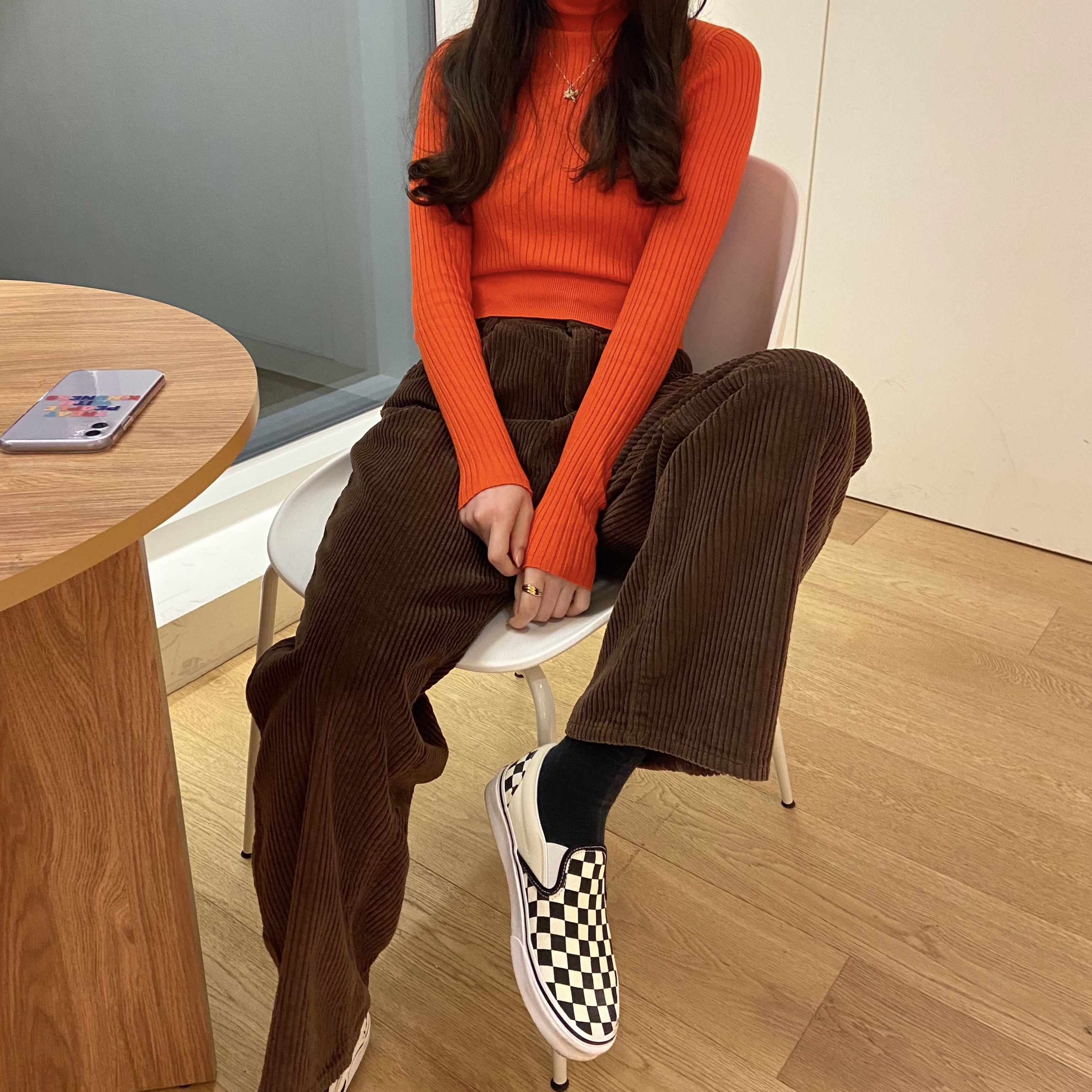 Vans Slip-On Checkerboard 착용 스타일 - 1