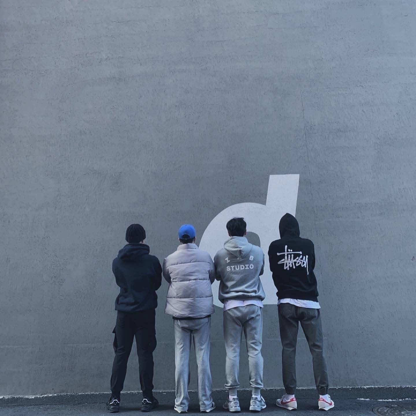 IAB Studio Hoodie Gray - 21SS, IAB Studio Sweatpants Gray - 21SS 착용 스타일 - 2