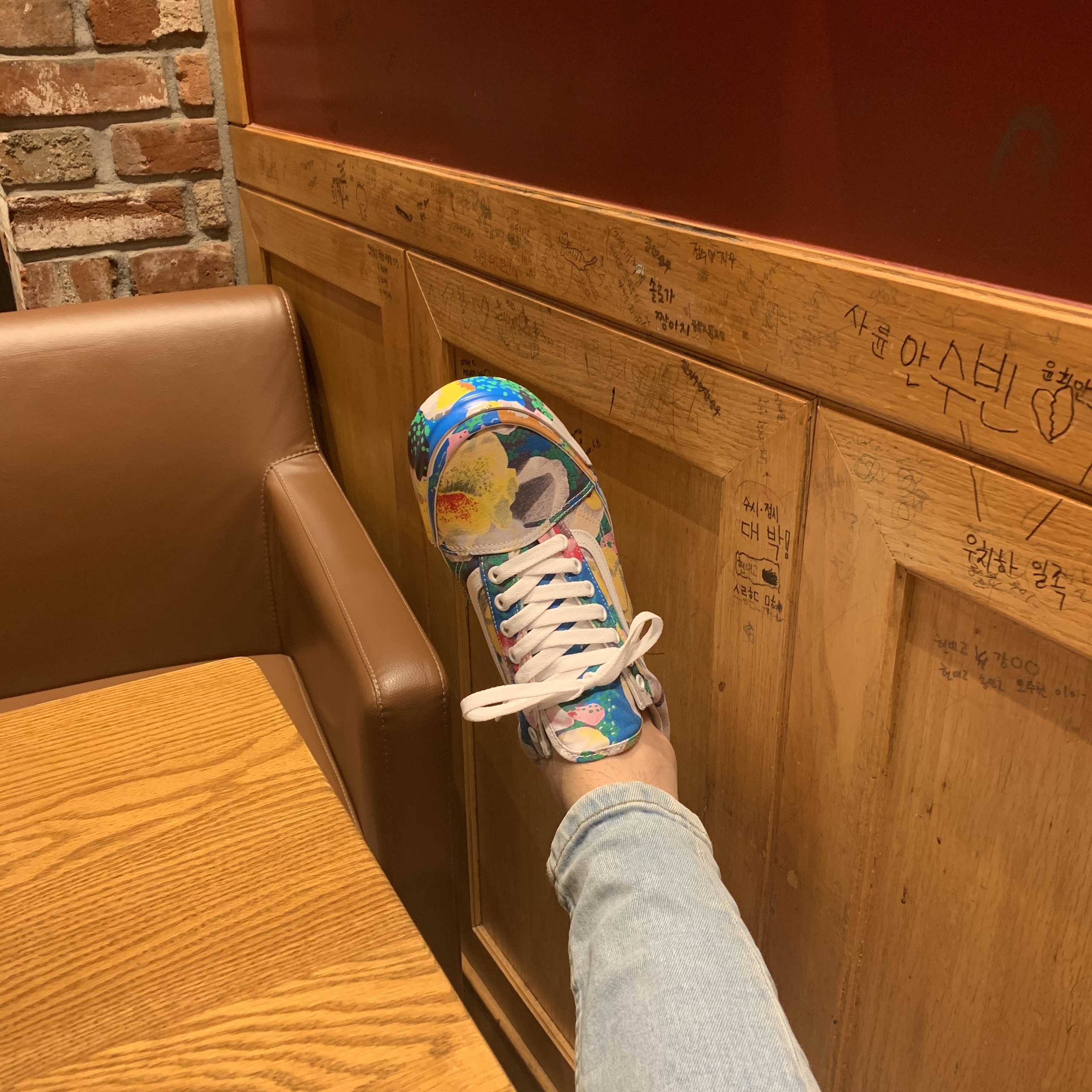 Vans Vault x Kenzo OG Old Skool LX Floral Yellow 착용 스타일
