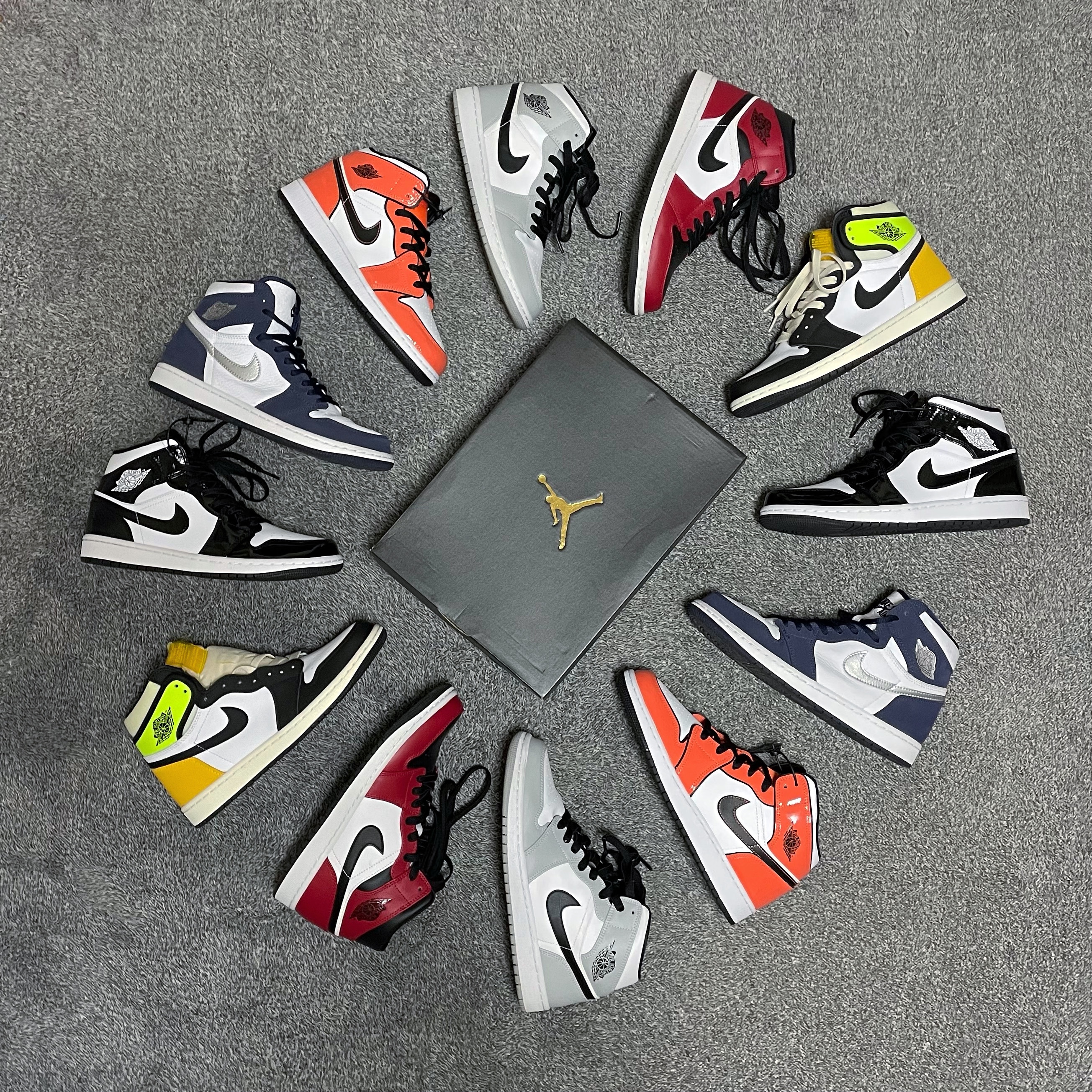 Jordan 1 Mid SE ASW Black, Jordan 1 Retro High OG Volt Gold 착용 스타일