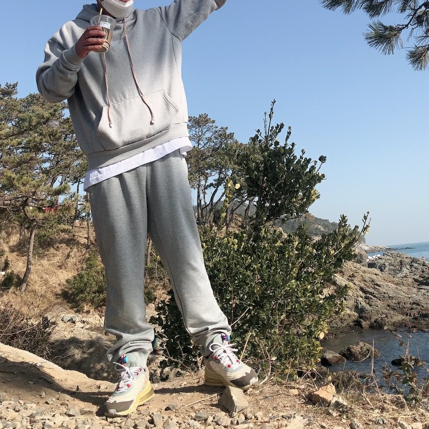 Nike x Travis Scott Air Max 270 React Cactus Trails 착용 스타일