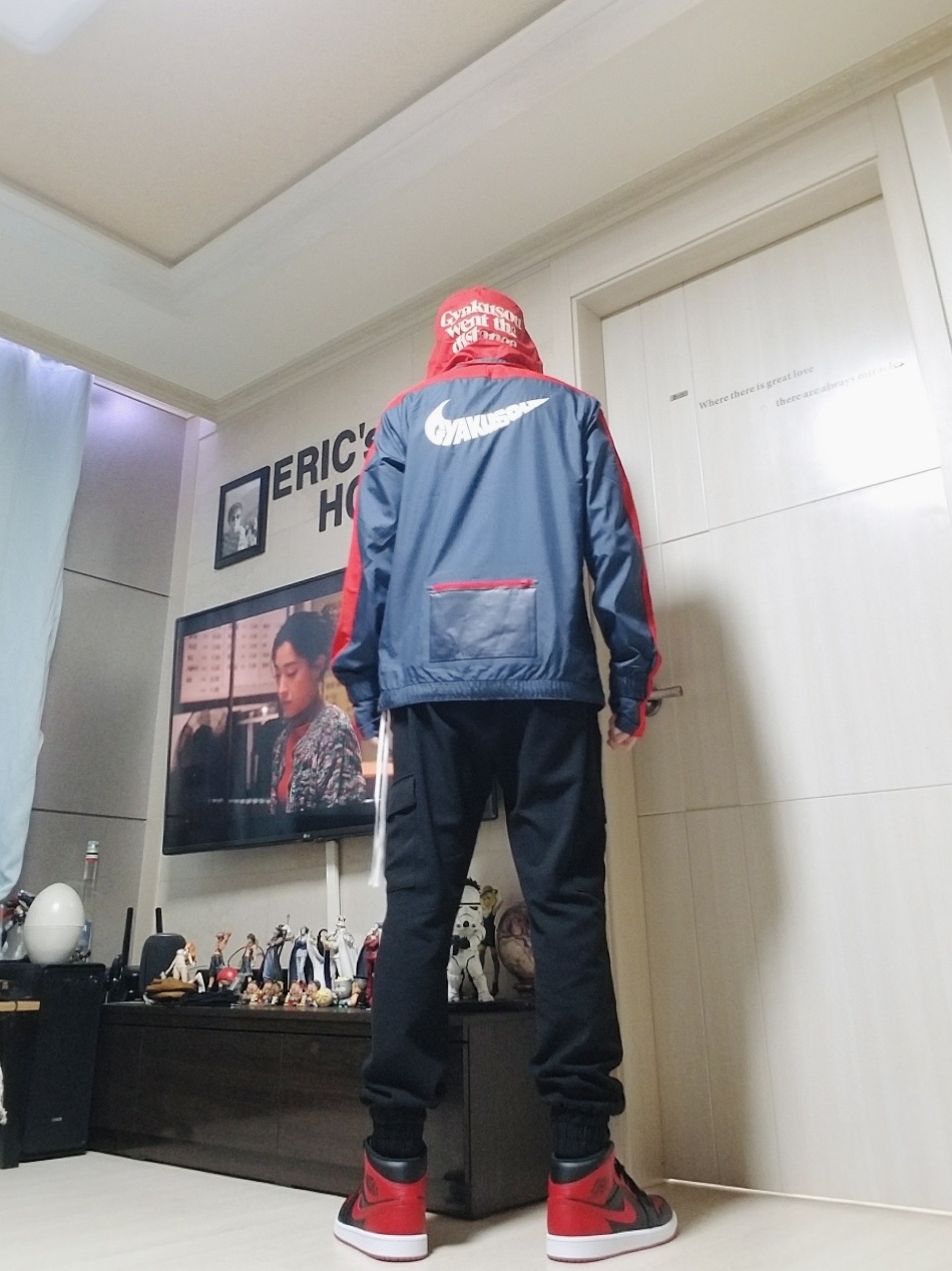 Jordan 1 Mid Bred Banned 2020 착용 스타일 - 4