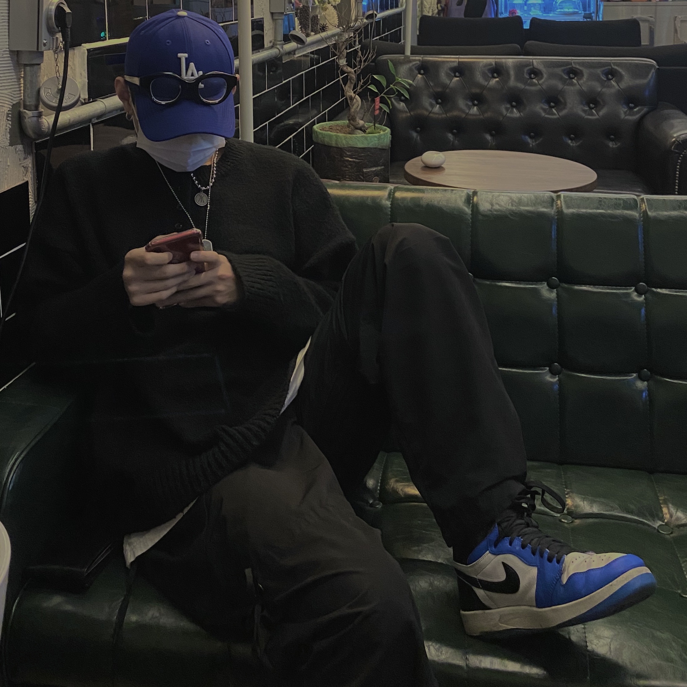 Jordan 1.5 Retro Reverse Fragment 착용 스타일