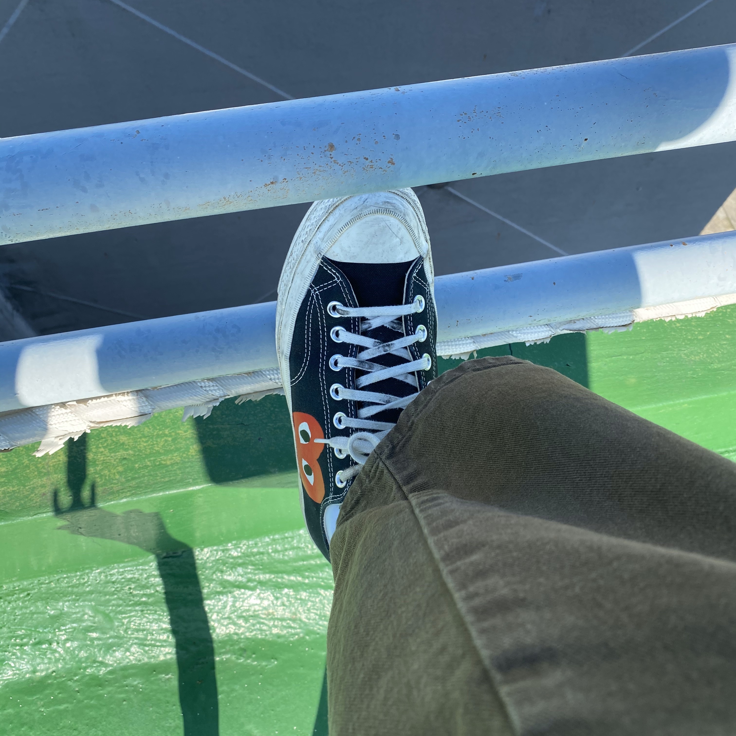 Converse x Play Comme des Garcons Chuck 70 Ox Black 착용 스타일