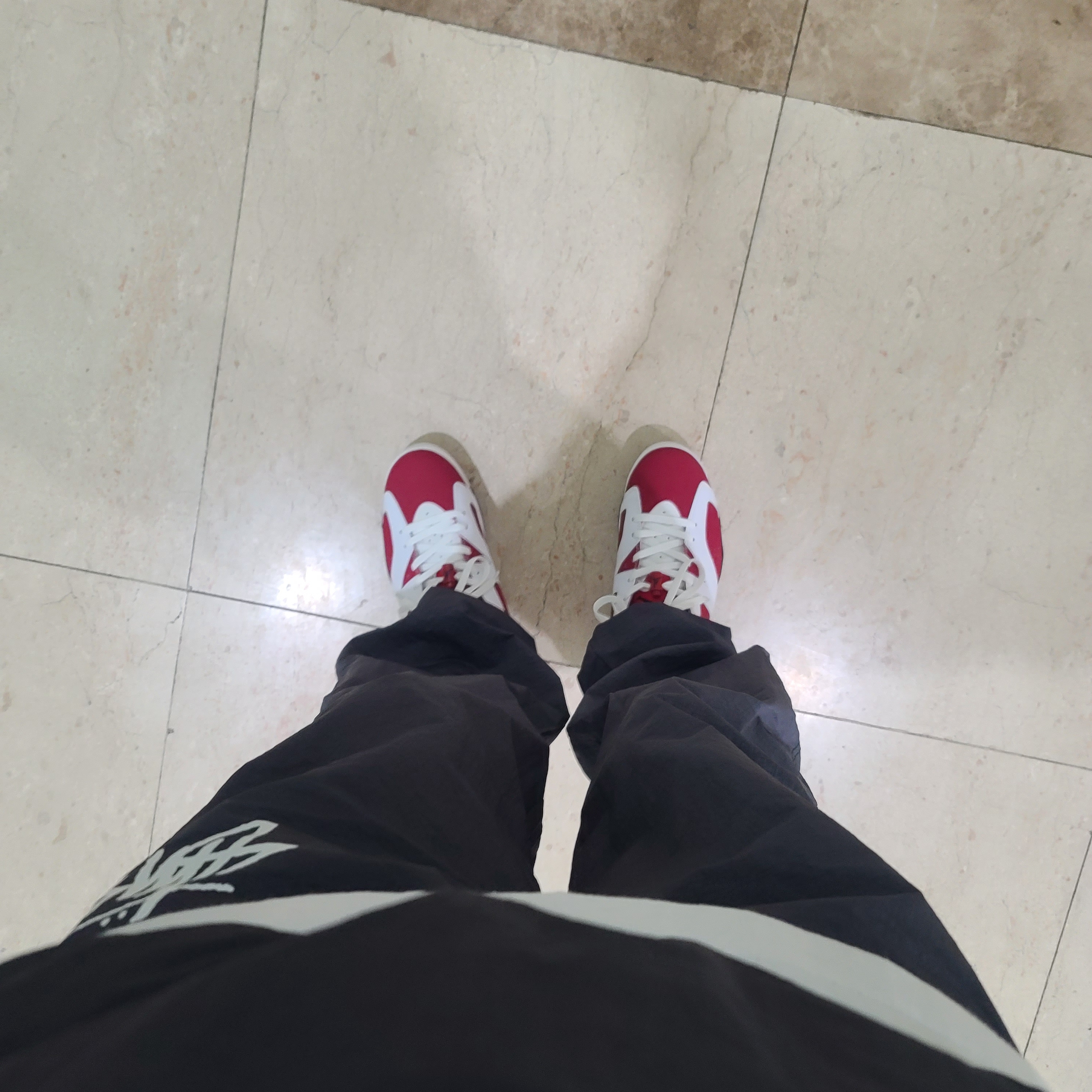Jordan 6 Retro Carmine 2014 착용 스타일