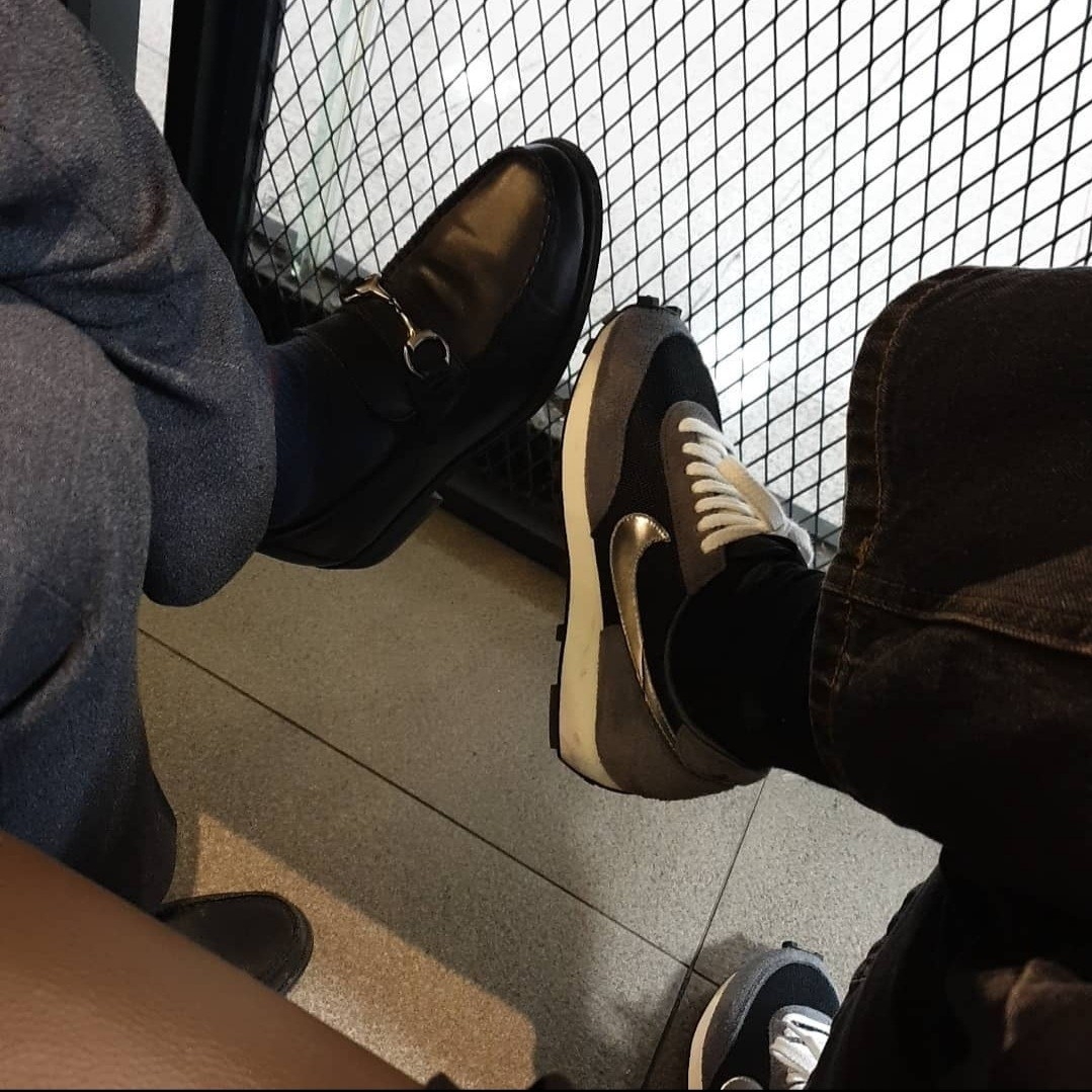 Nike Daybreak SP Black Metallic Silver 착용 스타일