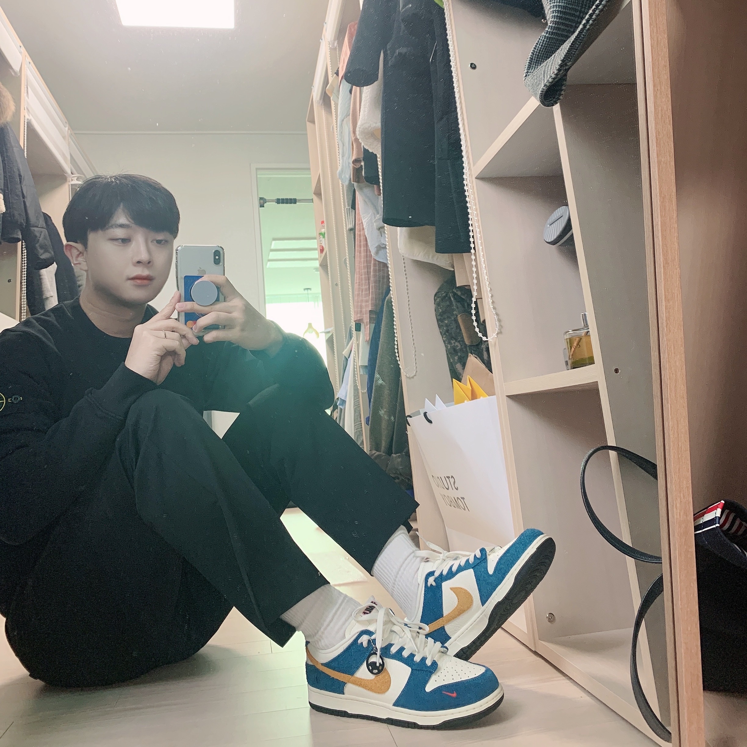 Nike x Kasina Dunk Low 80's Bus 착용 스타일