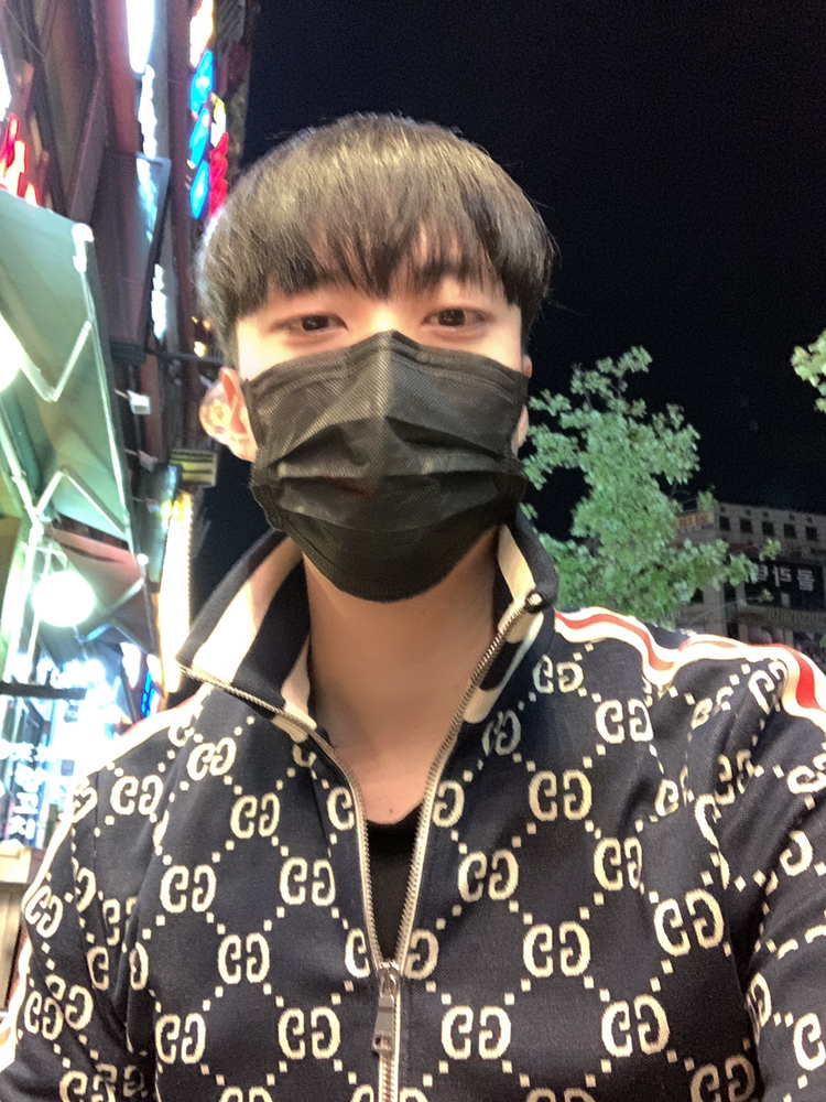 KREAM 프로필 이미지