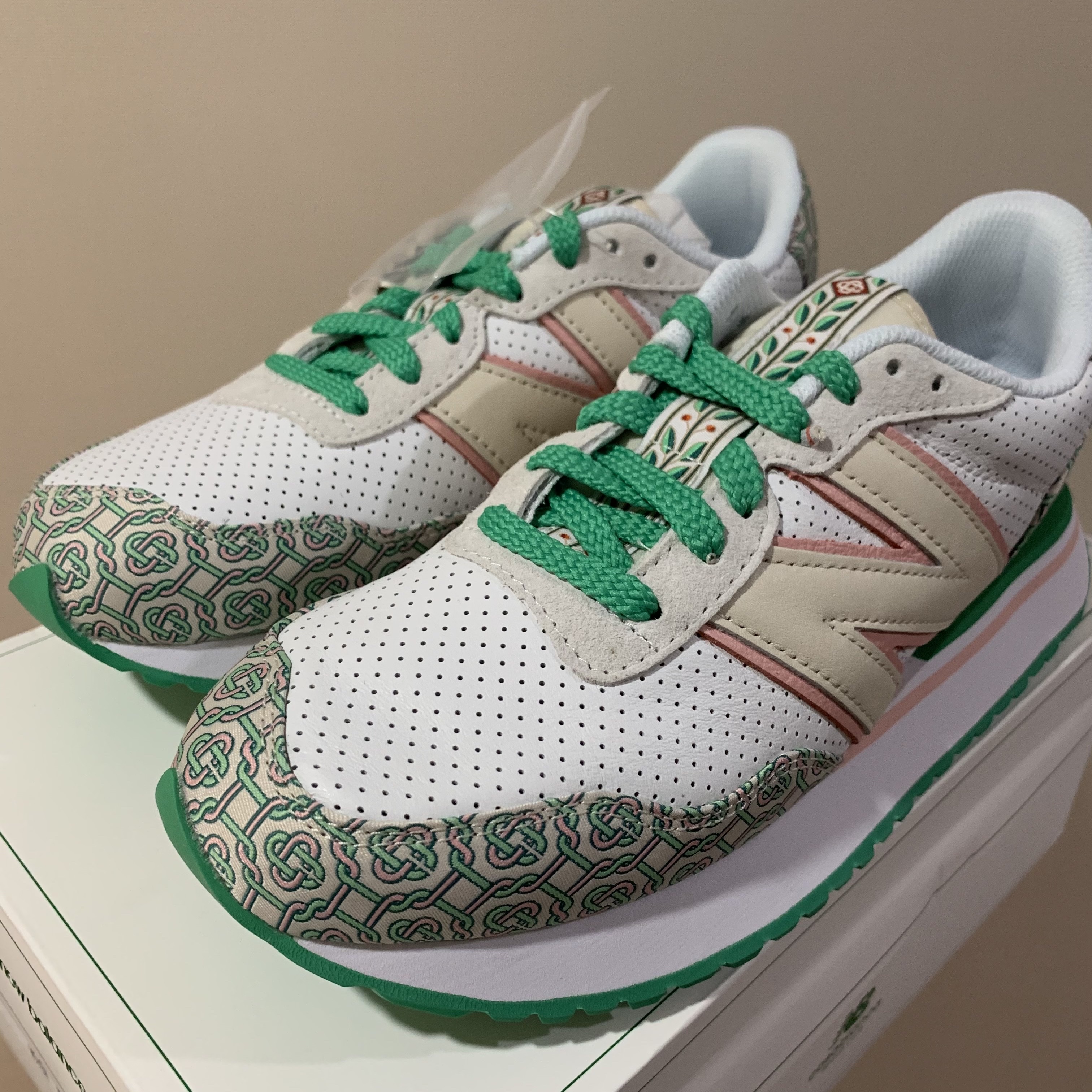 New Balance x Casablanca 237 Idealist Monogram White Green 착용 스타일