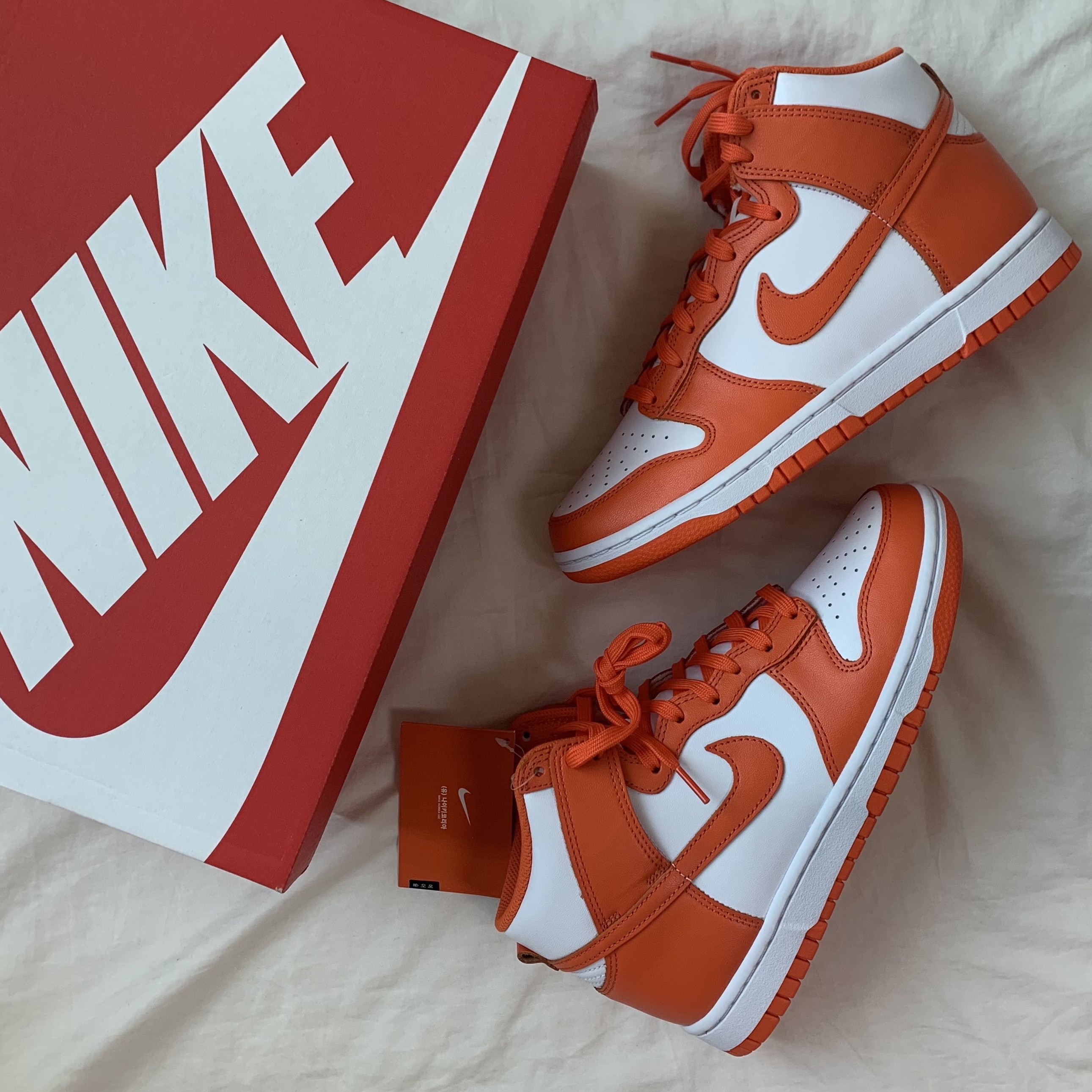 Nike Dunk High Retro Orange Blaze 착용 스타일