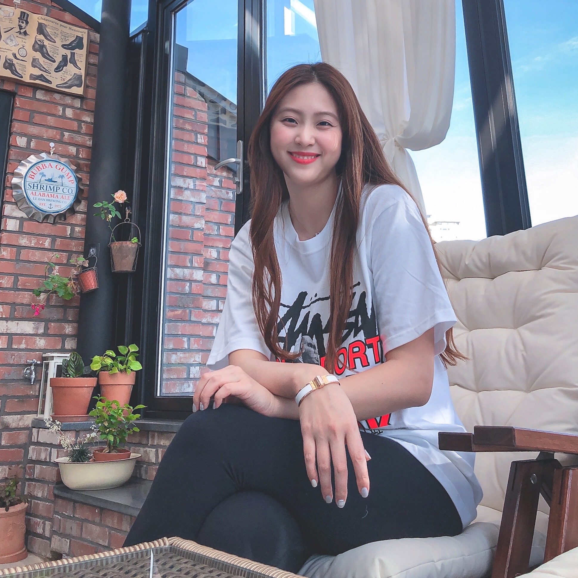 Stussy x Off-White 40 WT T-Shirt 착용 스타일