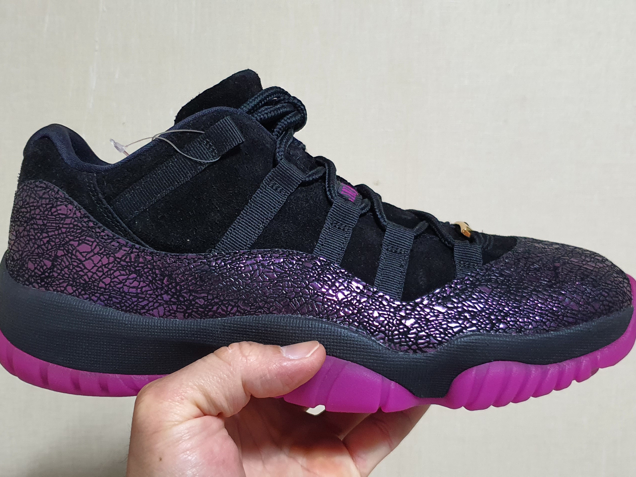 (W) Jordan 11 Retro Low Think 16 Rook To Queen 착용 스타일
