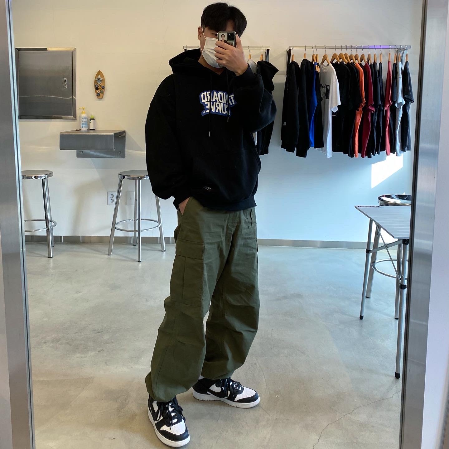 Nike x Ambush Dunk High Black 착용 스타일 - 3