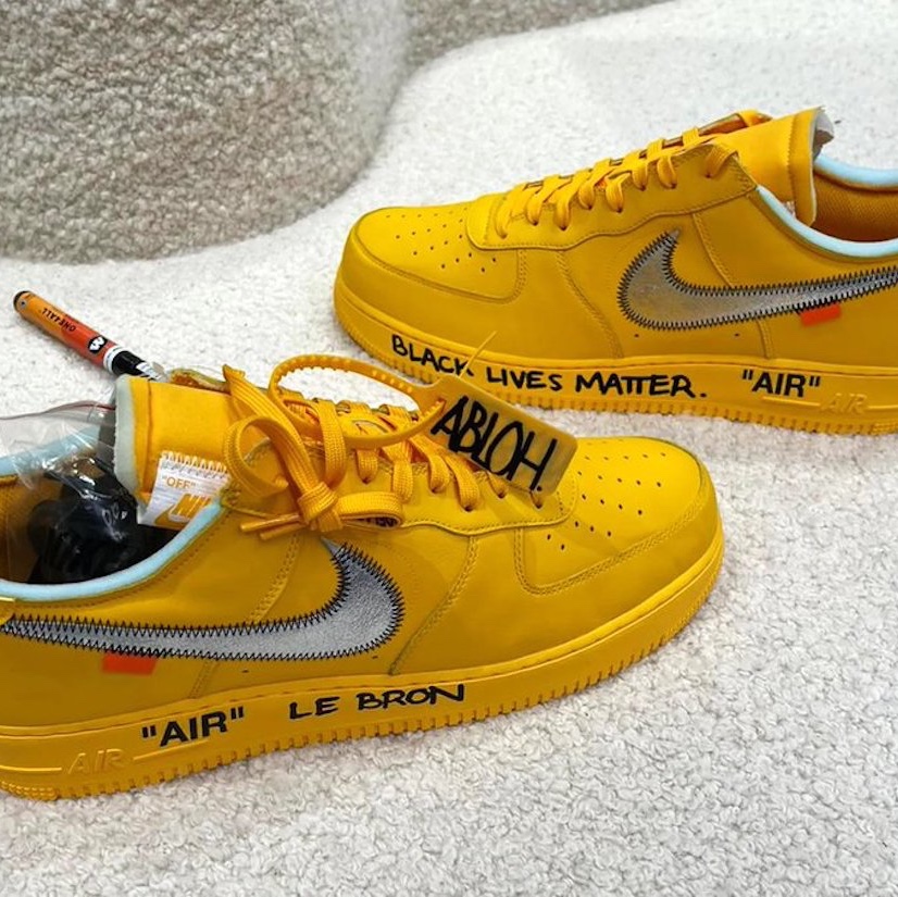 Nike x Off-White Air Force 1 Low MCA University Blue 착용 스타일 - 3