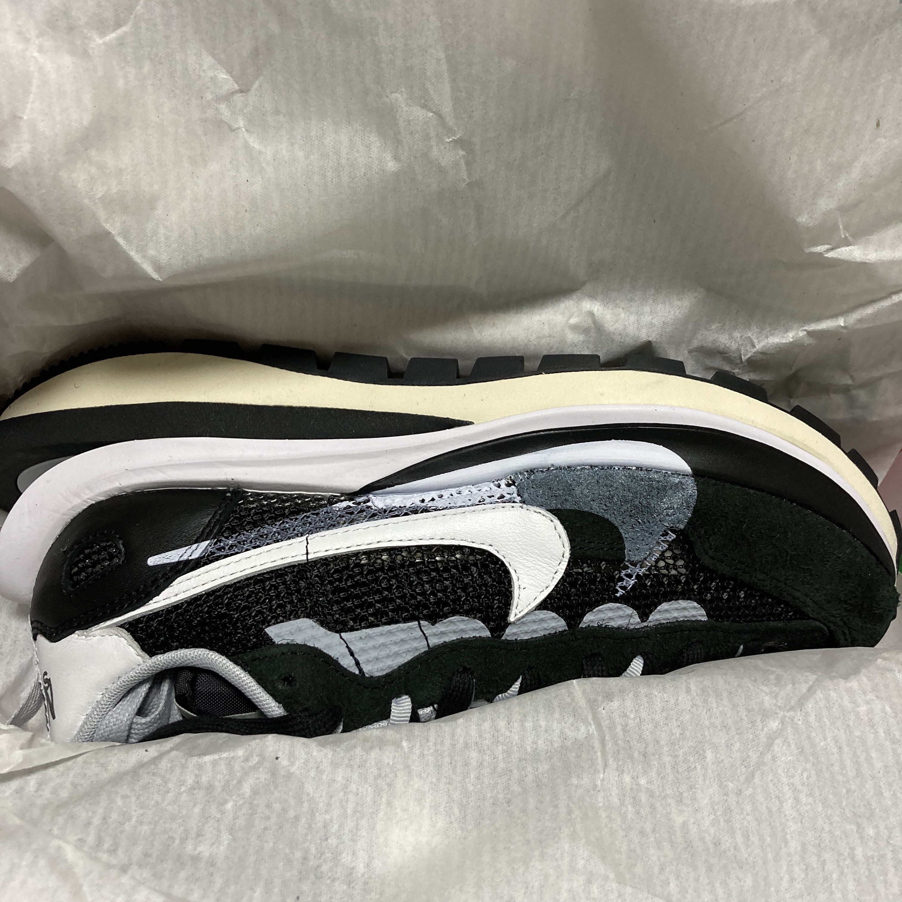 Nike x Sacai VaporWaffle Black White 착용 스타일