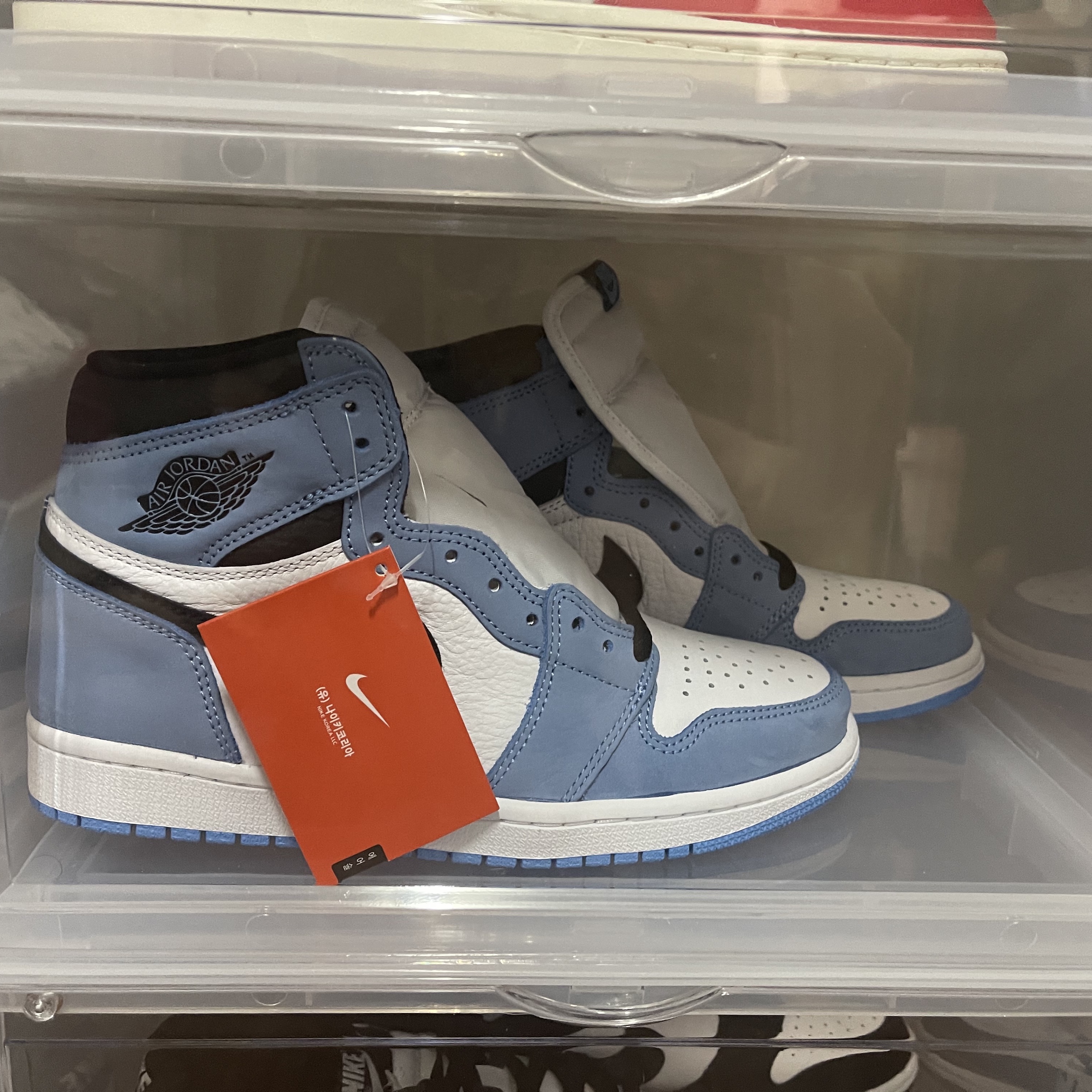 Jordan 1 Retro High OG University Blue 착용 스타일