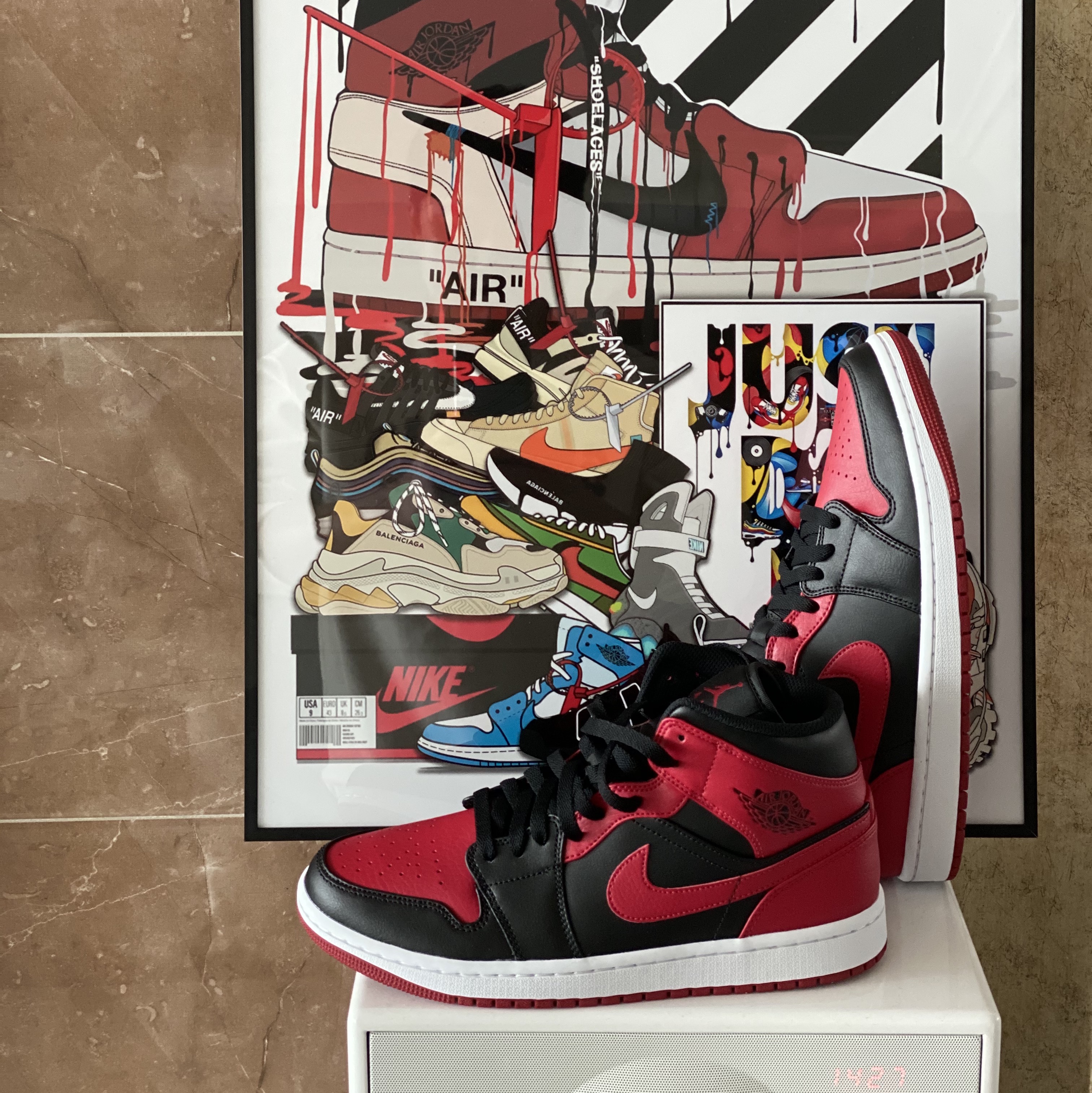 Jordan 1 Mid Bred Banned 2020 착용 스타일 - 1
