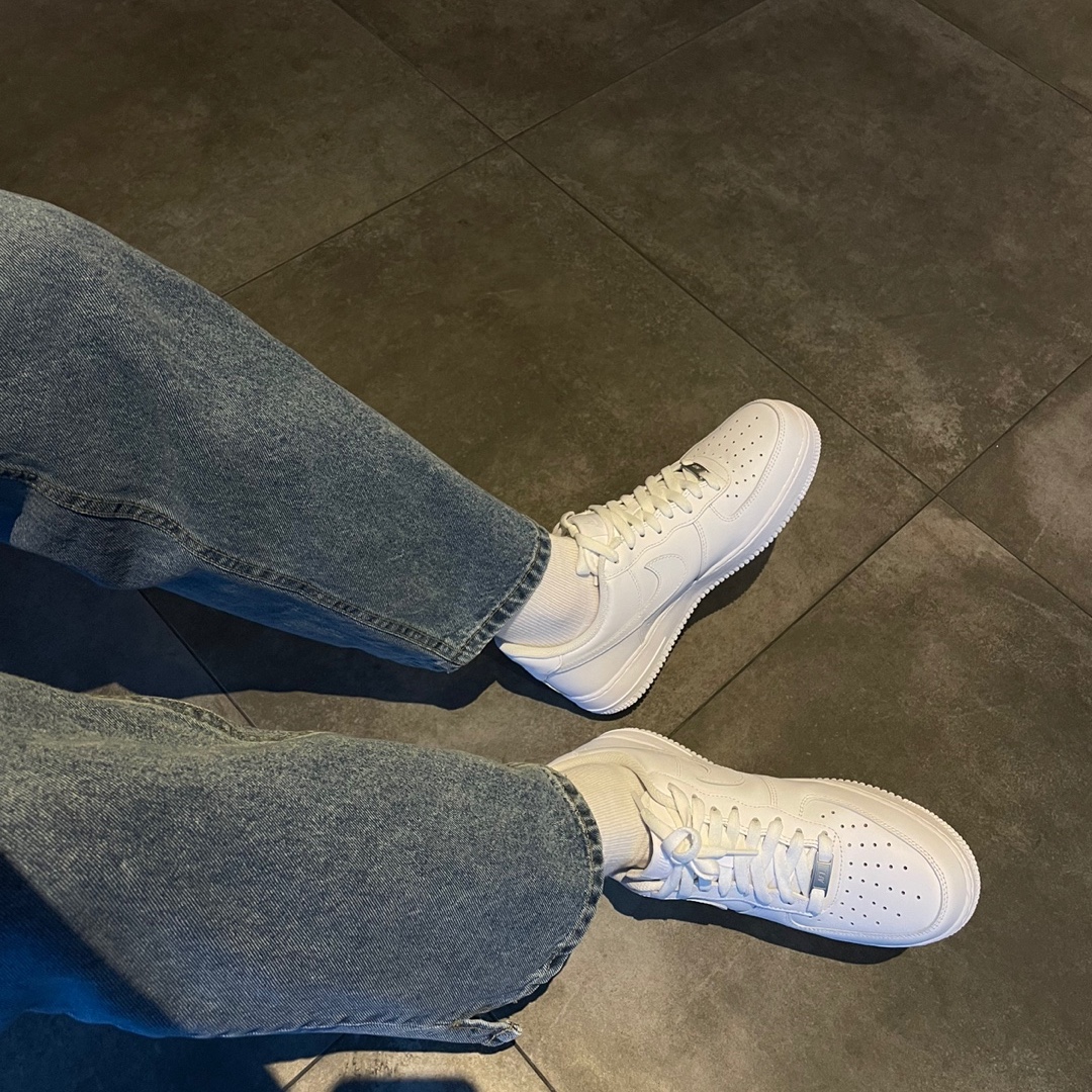 Nike Air Force 1 '07 Low White 착용 스타일