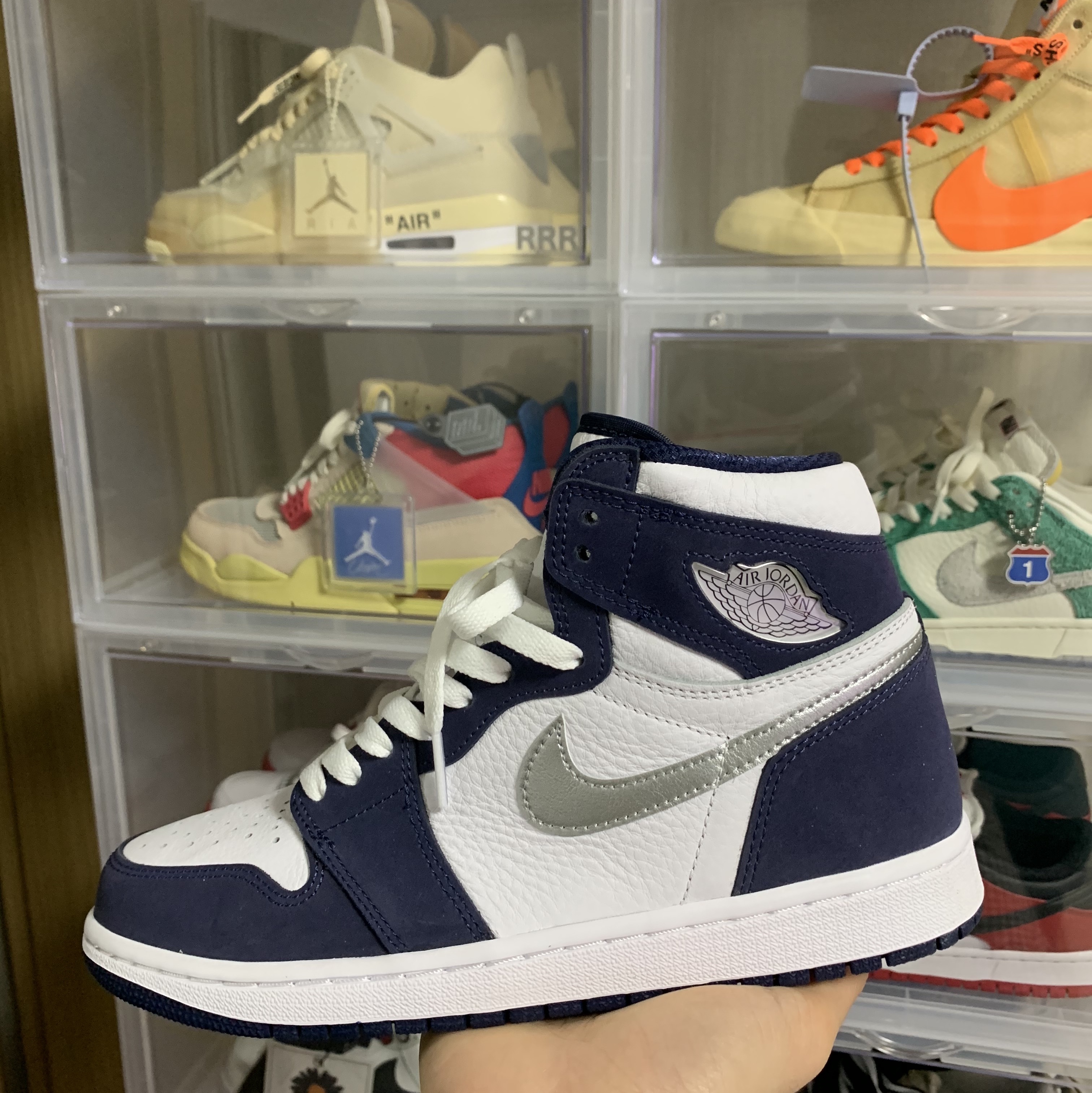 Jordan 1 Retro High OG CO.JP Midnight Navy 착용 스타일
