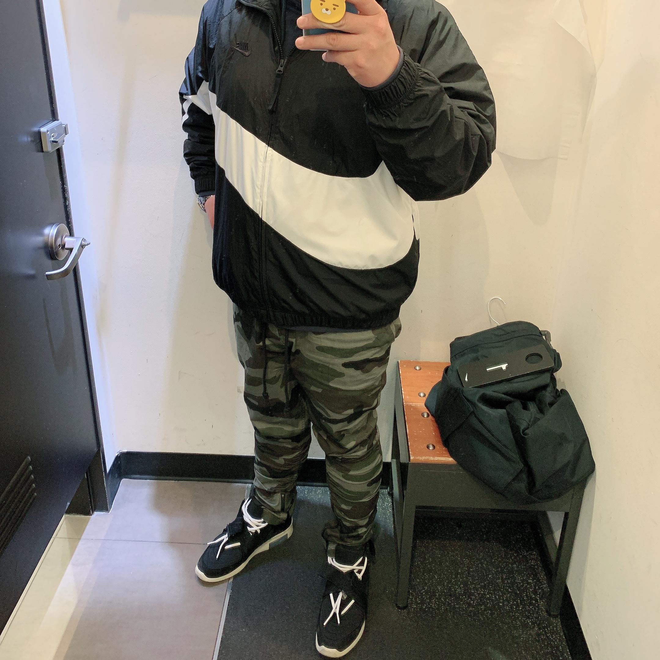 Nike x Fear of God Air Fear of God Raid Black 착용 스타일