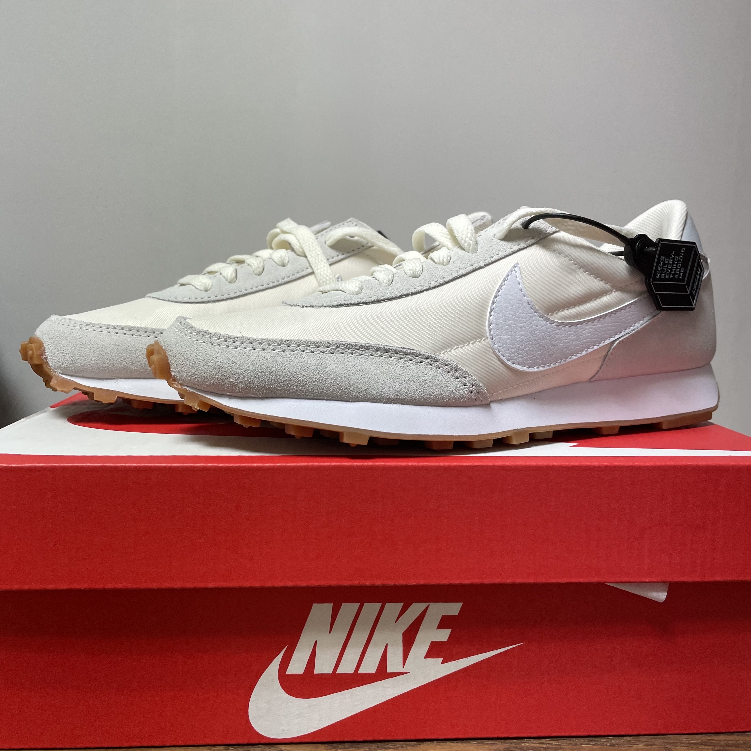 (W) Nike Daybreak Summit White 착용 스타일 - 1