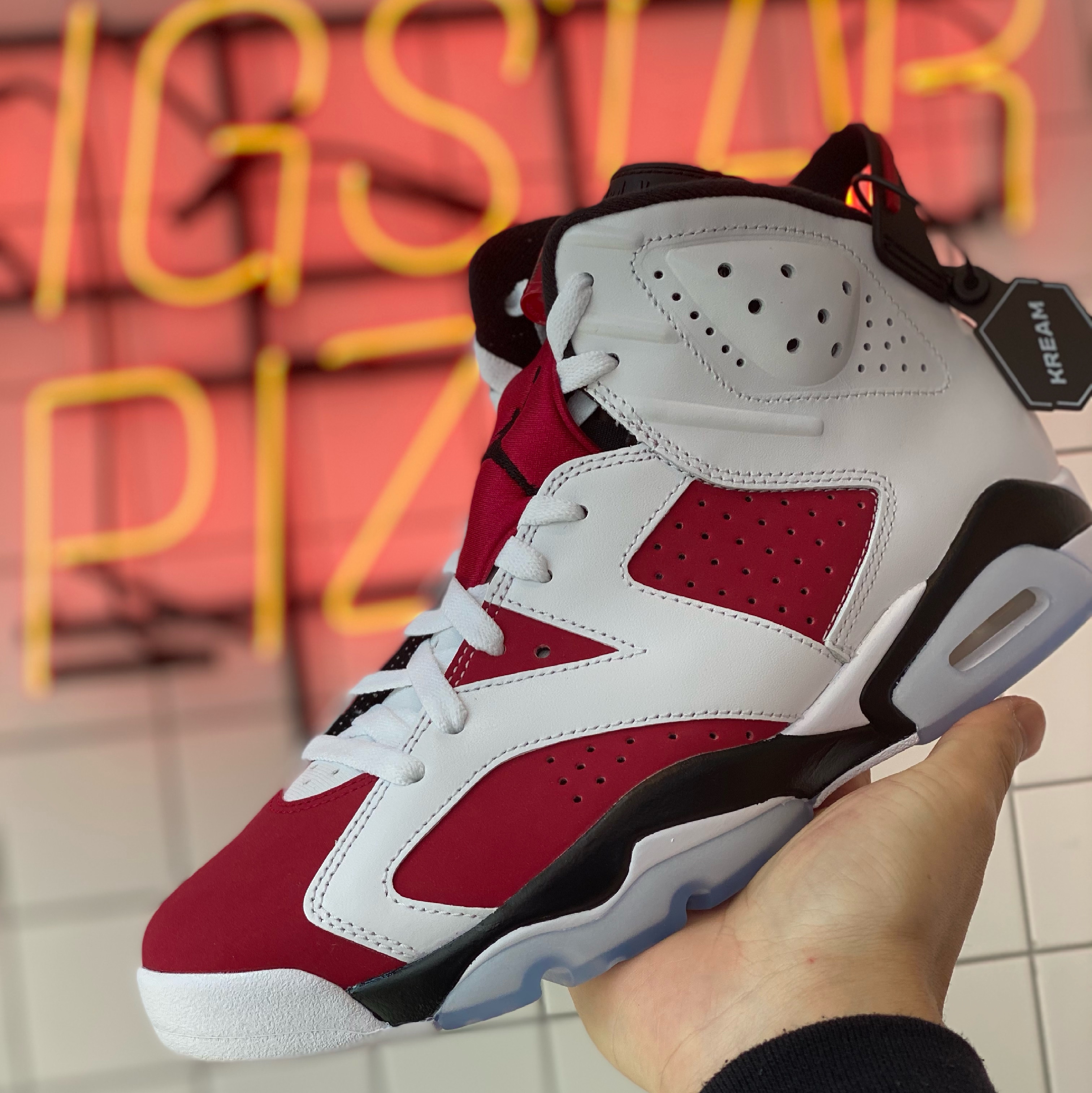 Jordan 6 Retro Carmine 2021 착용 스타일