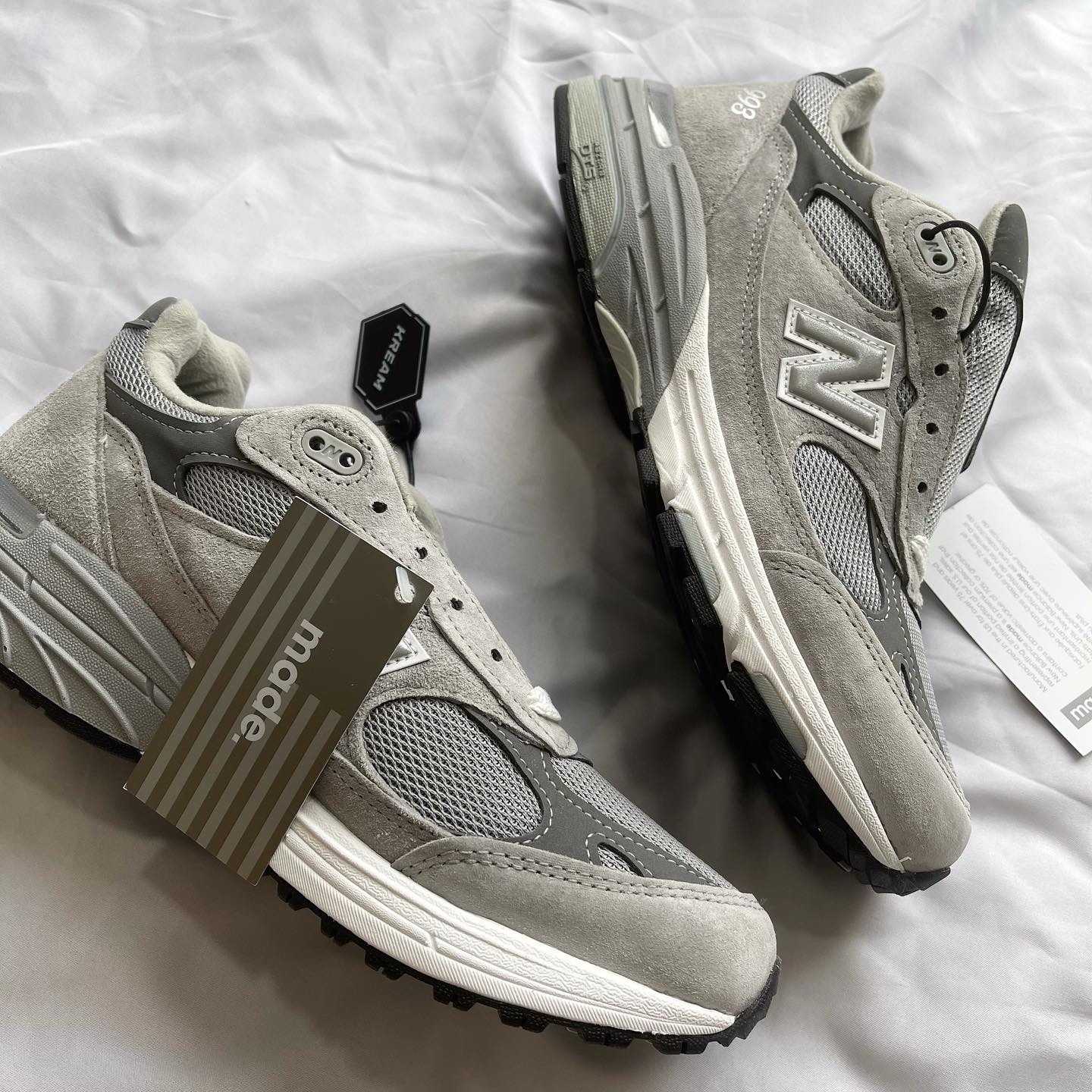 New Balance 993 Made in USA Grey - D Standard 착용 스타일