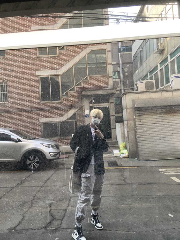 KREAM 프로필 이미지