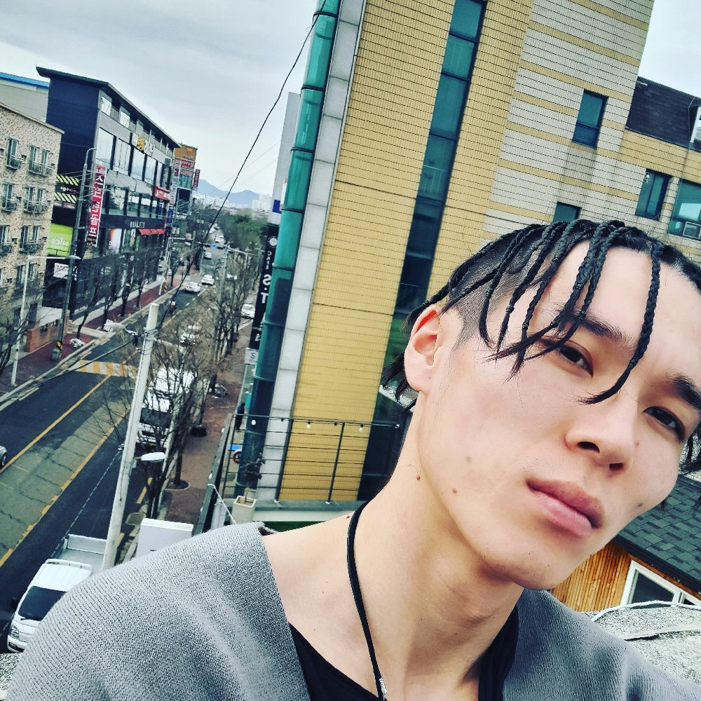 KREAM 프로필 이미지