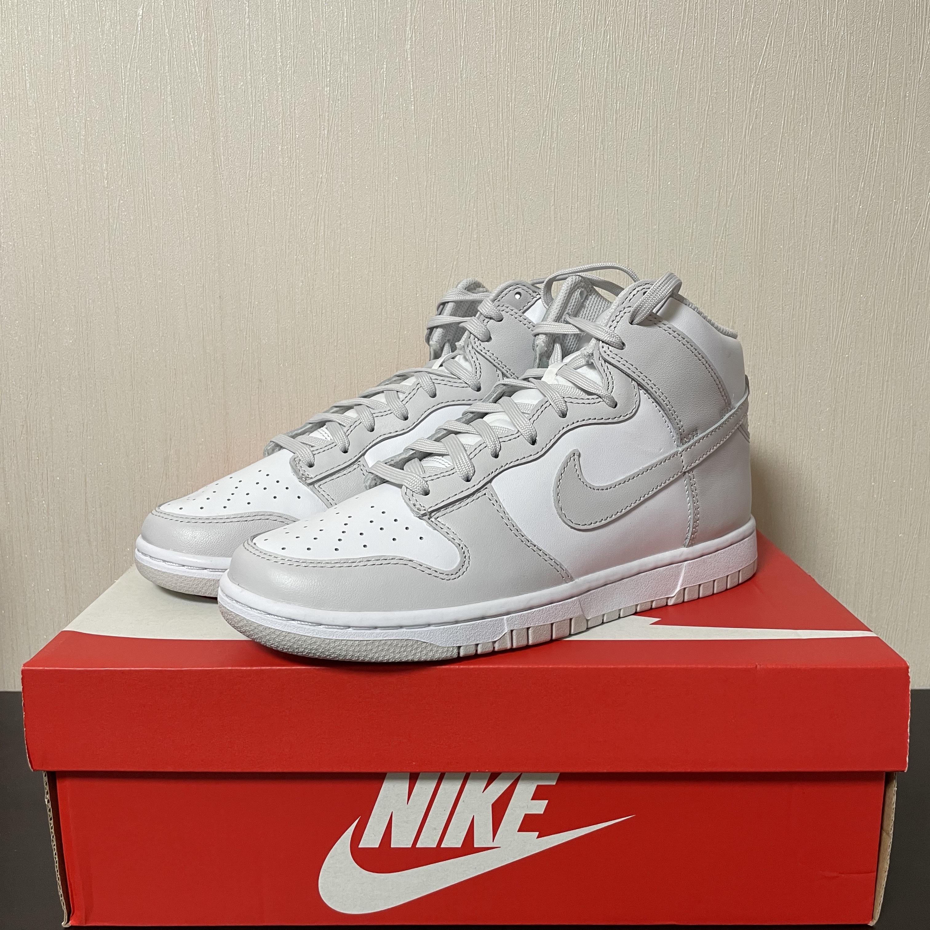 Nike Dunk High Retro Vast Grey 착용 스타일