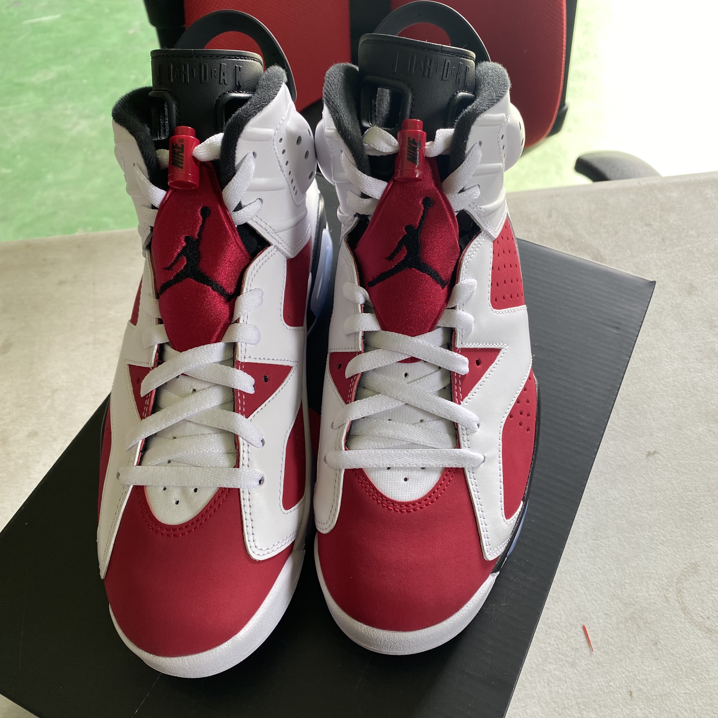 Jordan 6 Retro Carmine 2021 착용 스타일 - 2