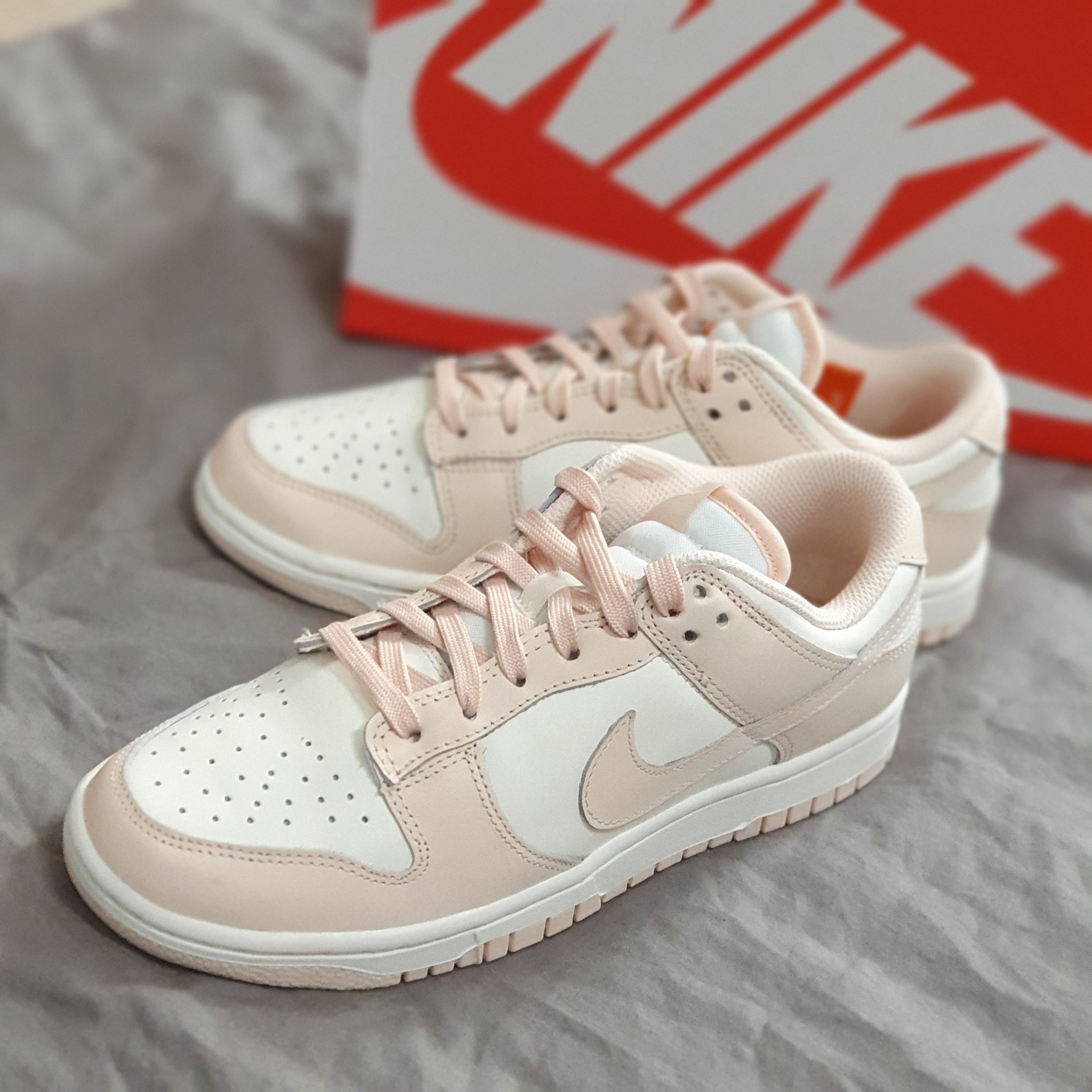 (W) Nike Dunk Low Orange Pearl 착용 스타일