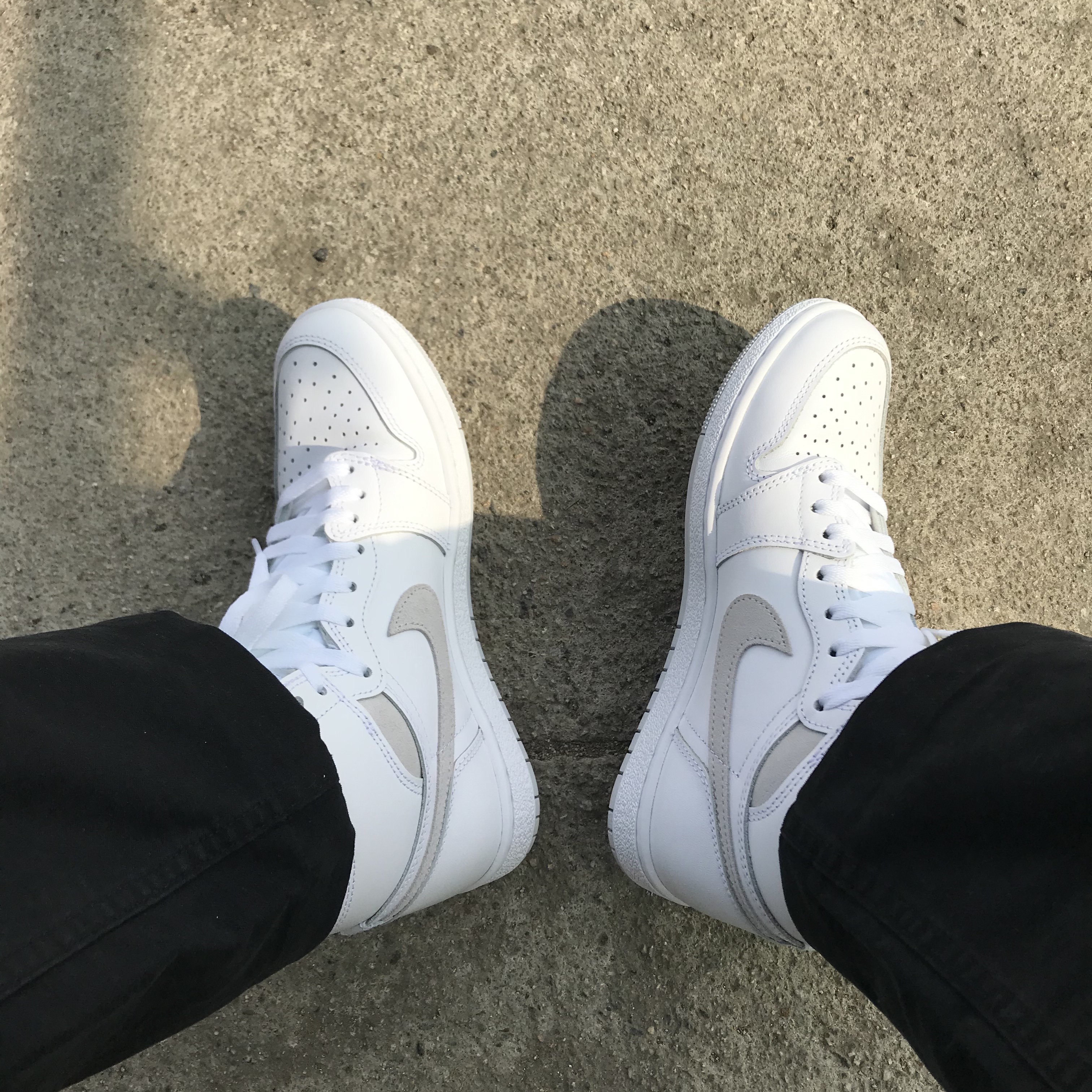 Jordan 1 High 85 Neutral Grey 착용 스타일
