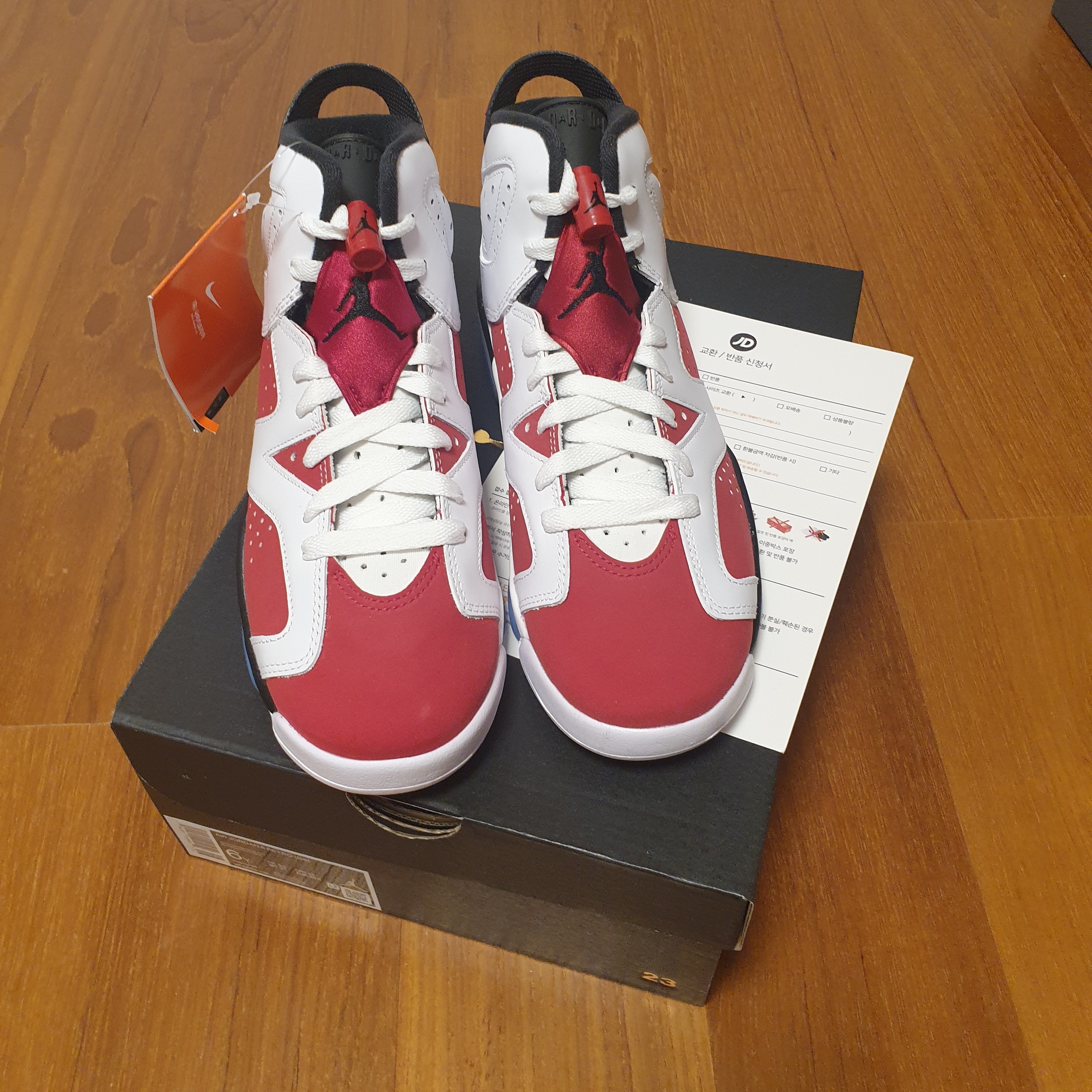 (GS) Jordan 6 Retro Carmine 2021 착용 스타일 - 2
