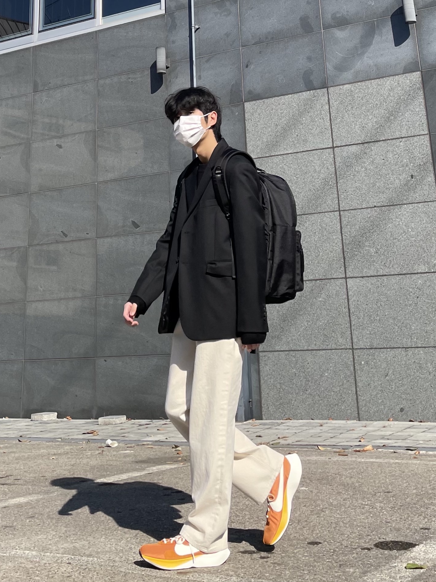Nike Moon Racer Monarch 착용 스타일 - 2