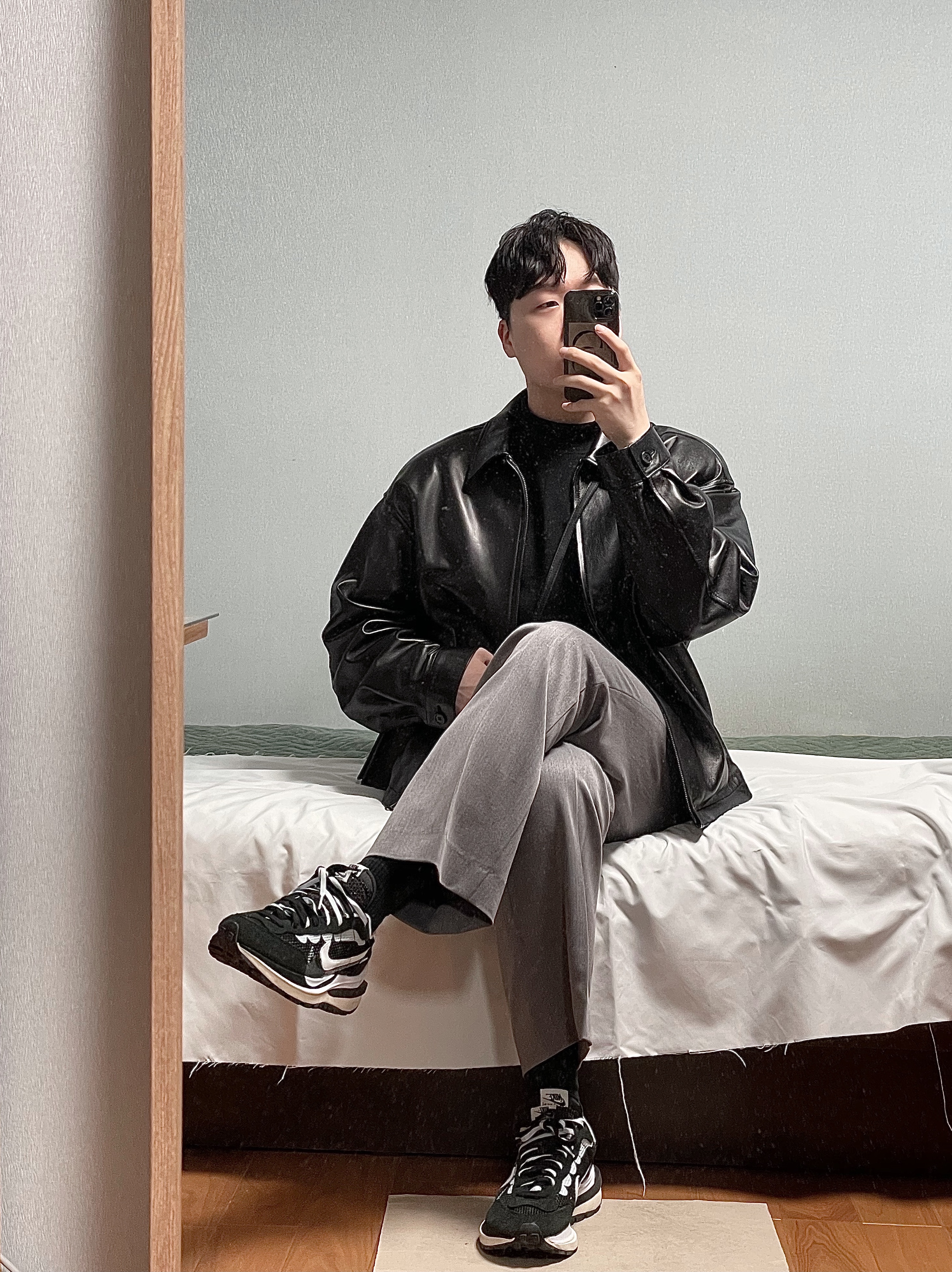 Nike x Sacai VaporWaffle Black White 착용 스타일