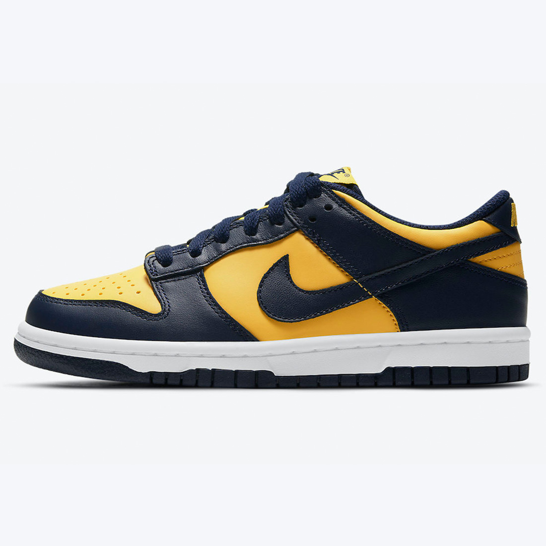 Nike Dunk Low Retro Varsity Maize, Nike Dunk High SP Maize & Blue 착용 스타일 - 3