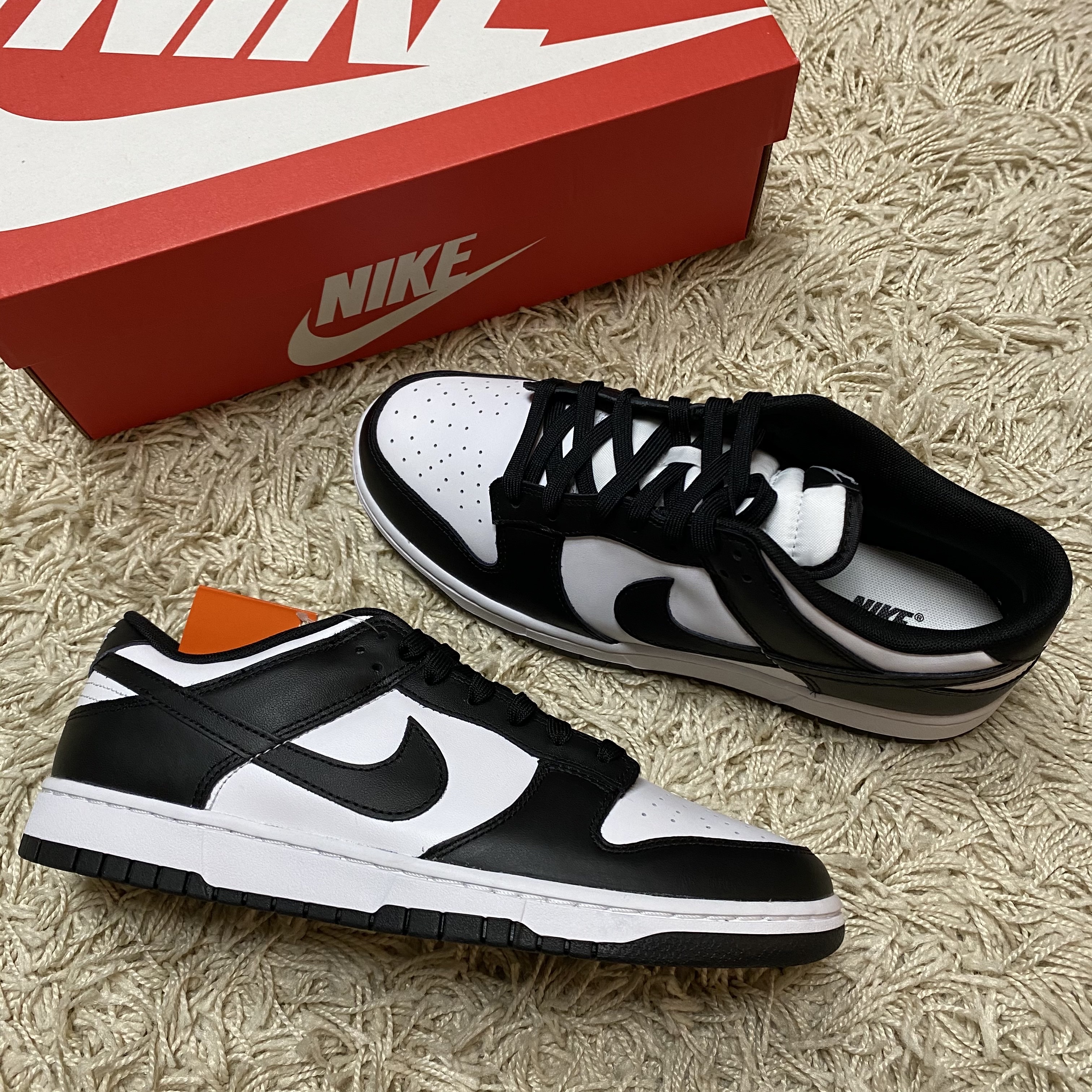 Nike Dunk Low Retro Black 착용 스타일