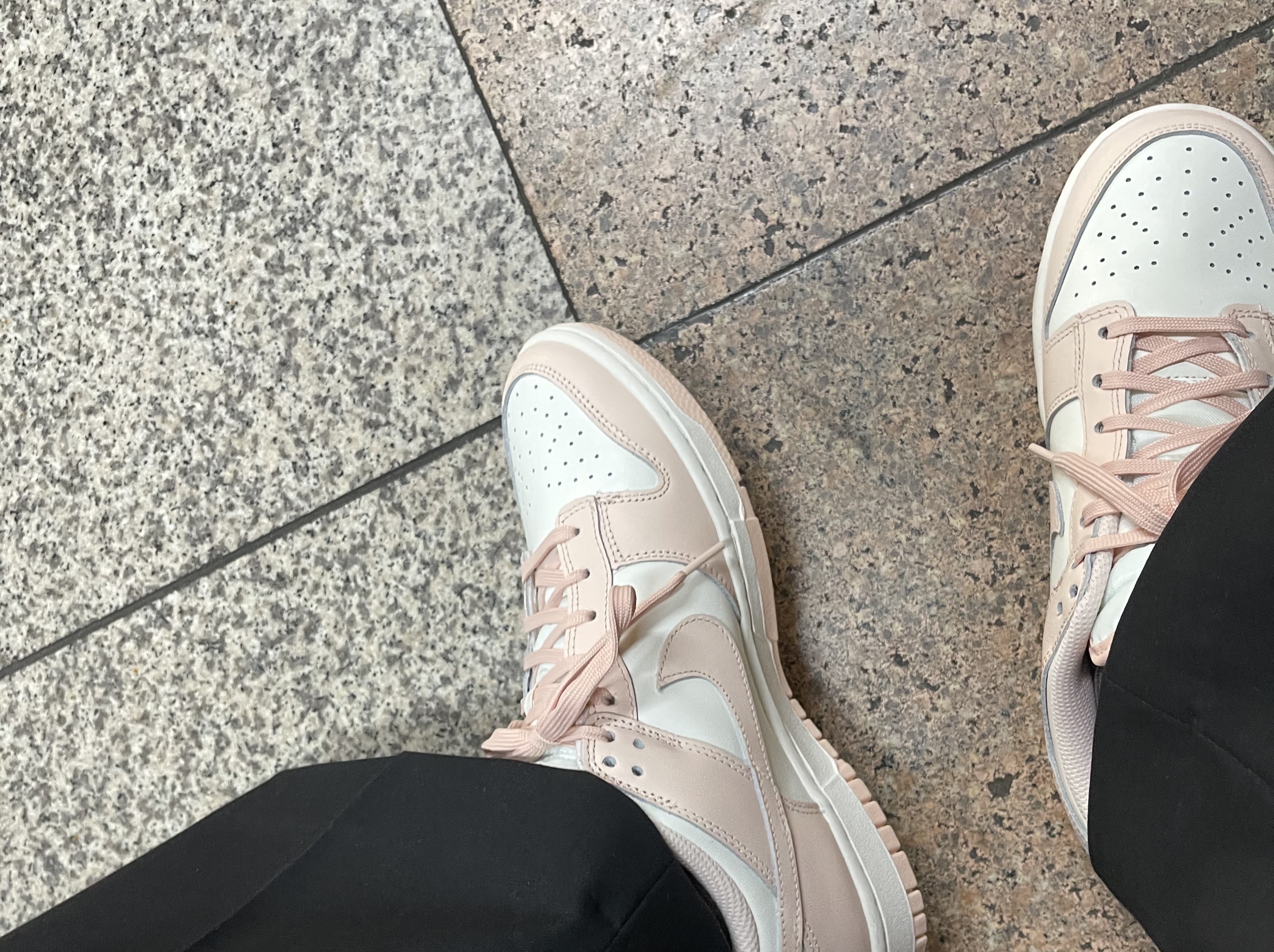 (W) Nike Dunk Low Orange Pearl 착용 스타일