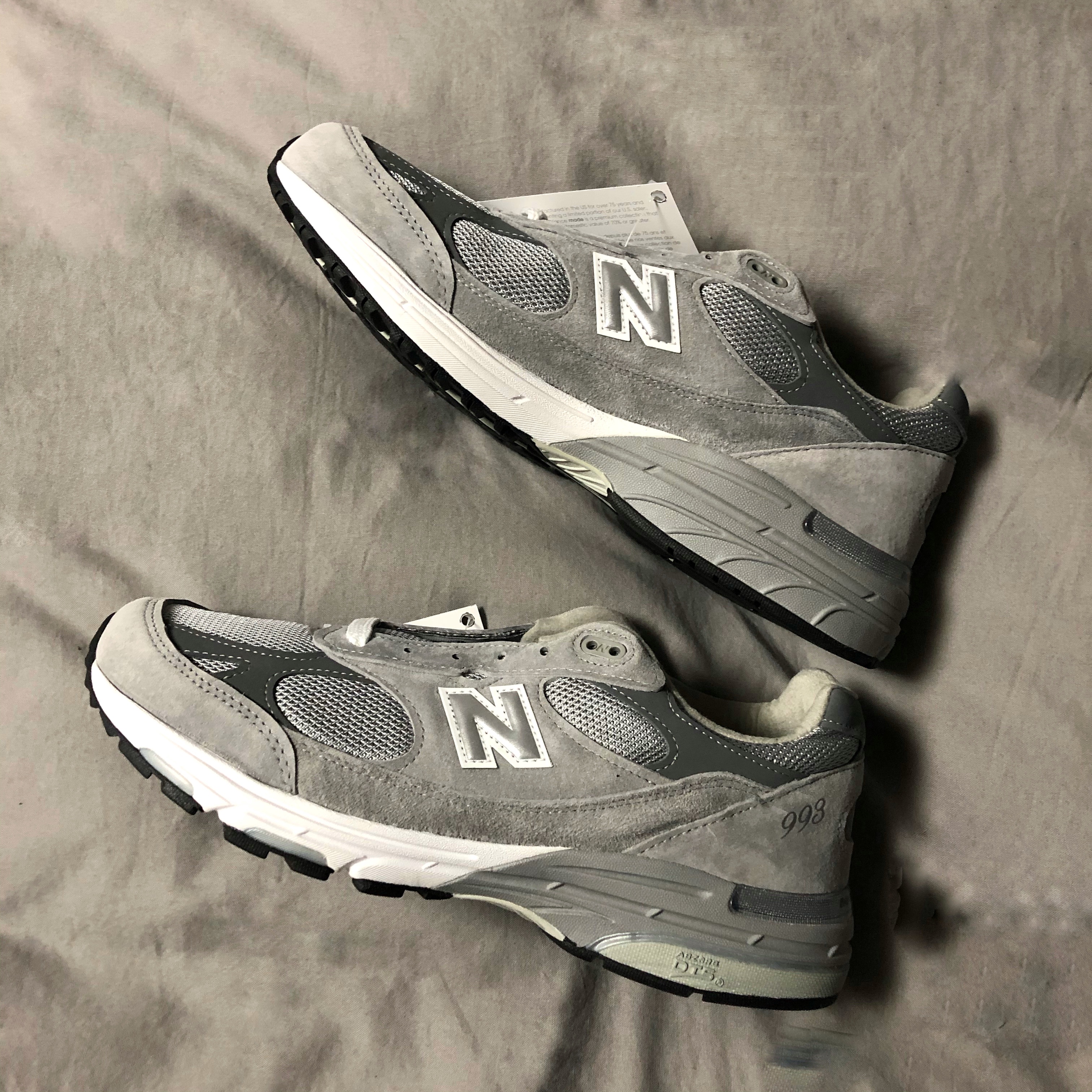 New Balance 993 Made in USA Grey - D Standard 착용 스타일