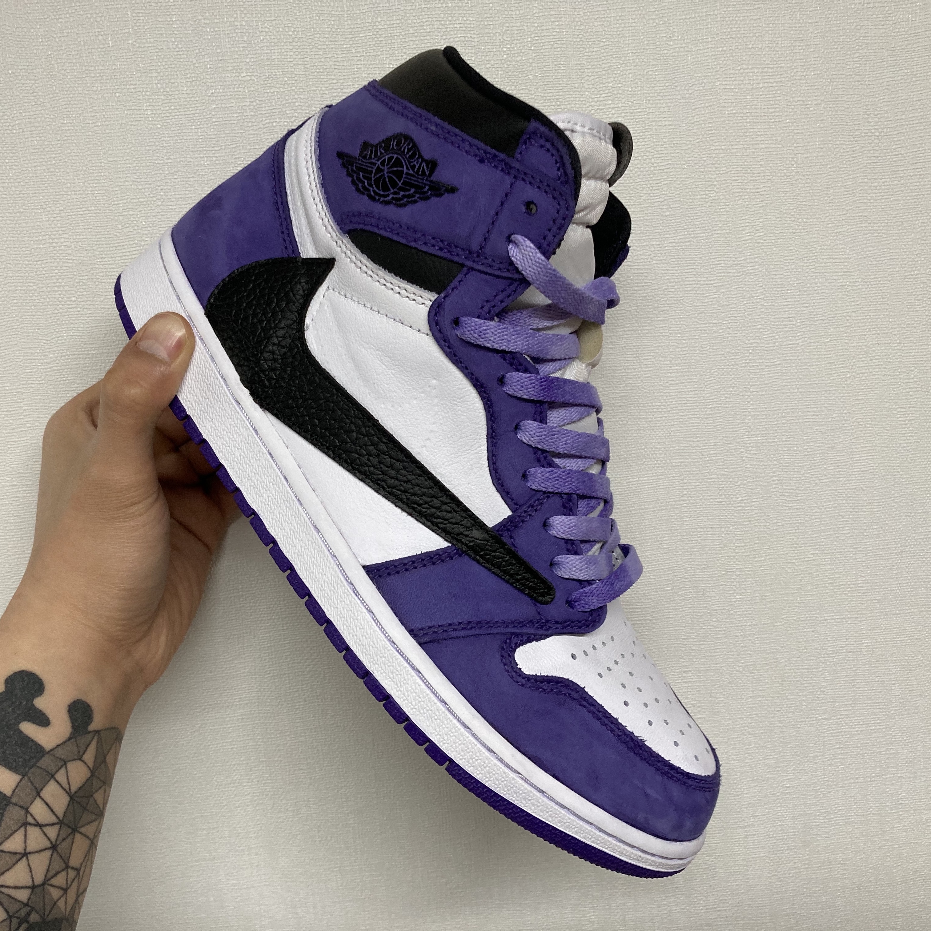 Jordan 1 Retro High OG Court Purple 2020 착용 스타일 - 3