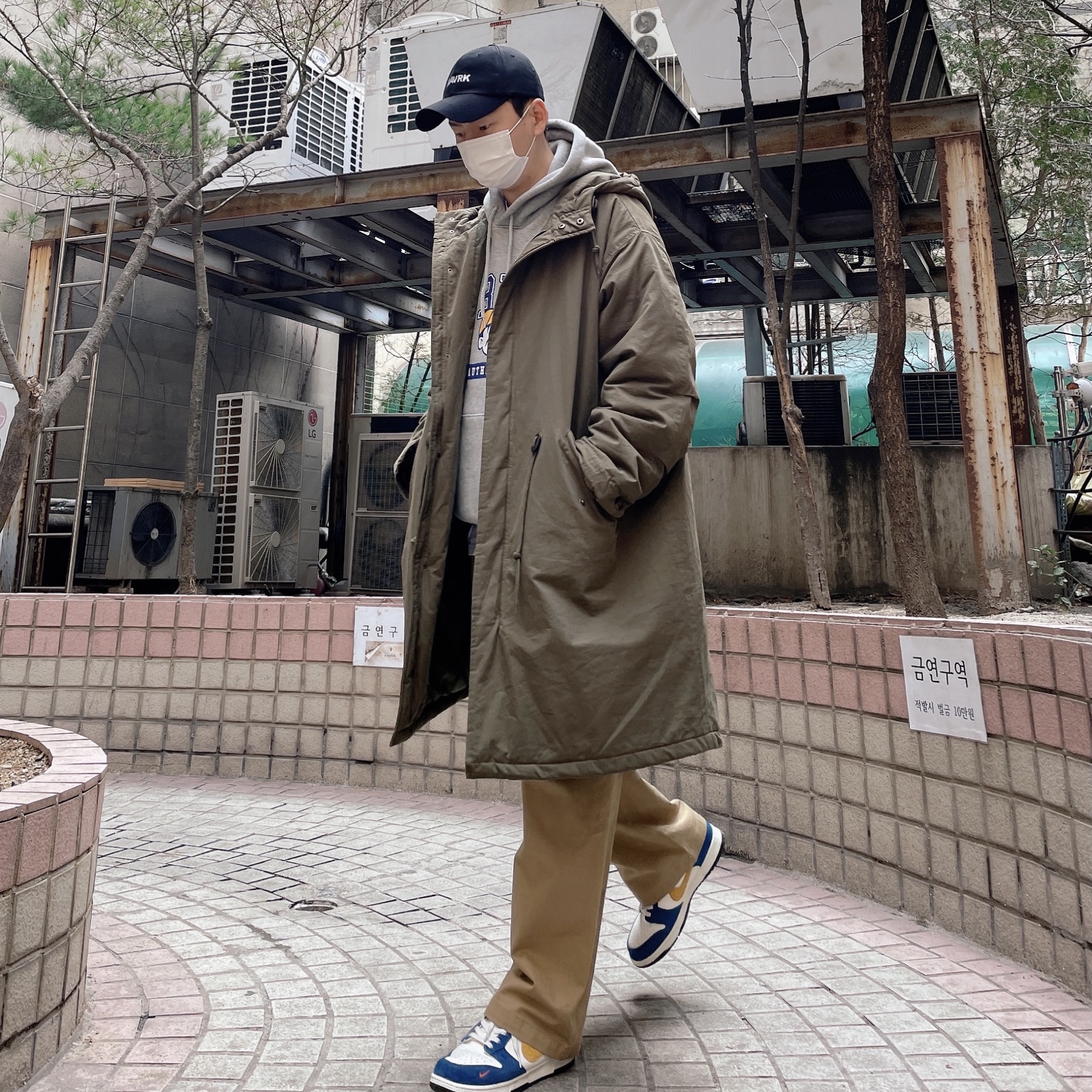 Nike x Kasina Dunk Low 80's Bus 착용 스타일 - 2