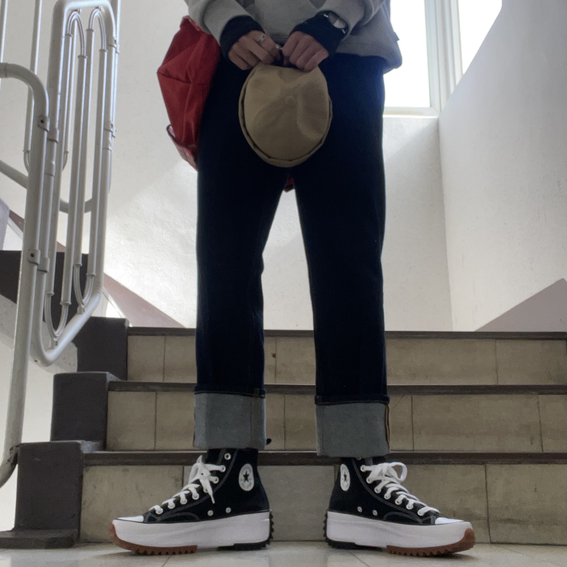 Converse Run Star Hike Hi Black White Gum 착용 스타일