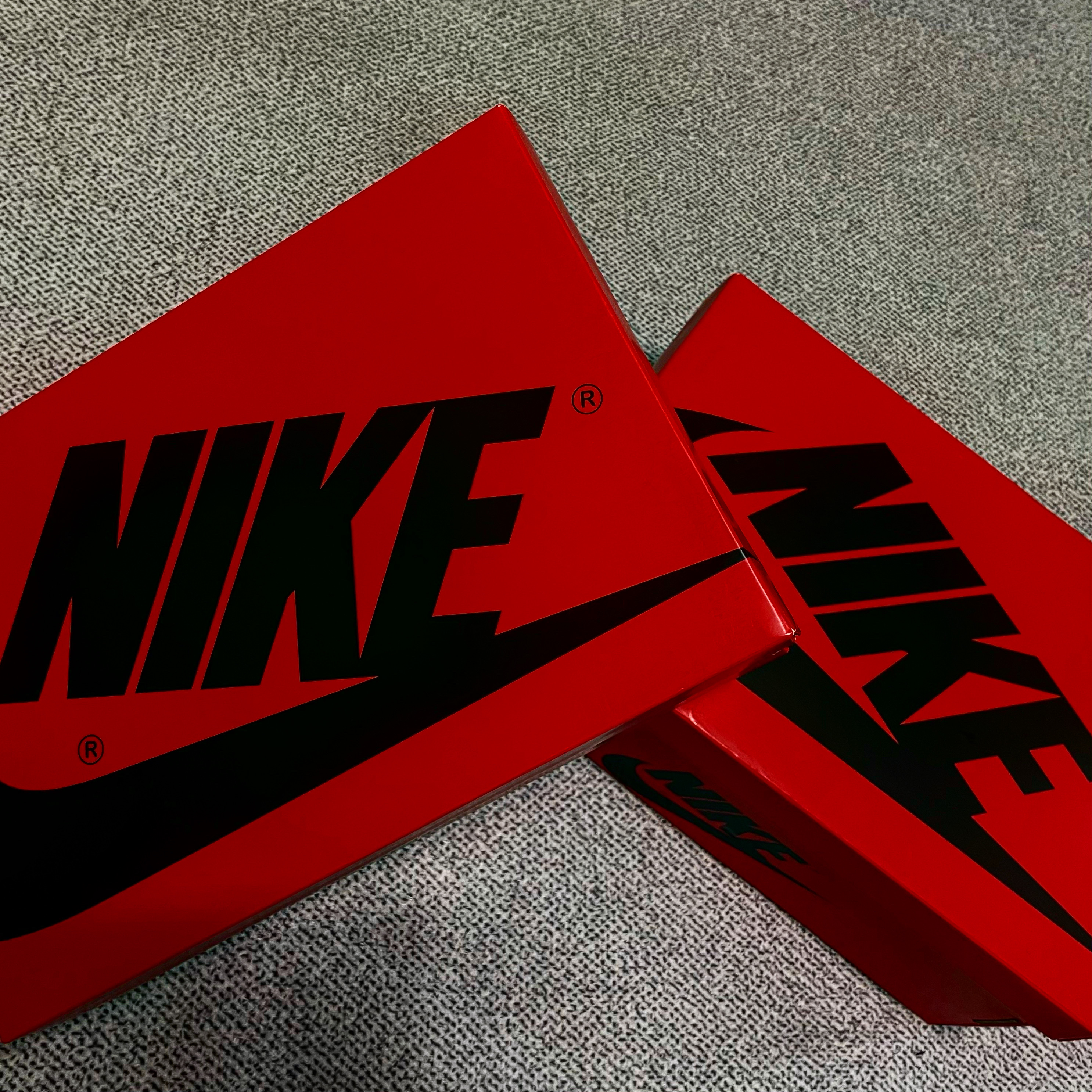 (W) Jordan 1 Retro High OG Silver Toe 착용 스타일 - 2