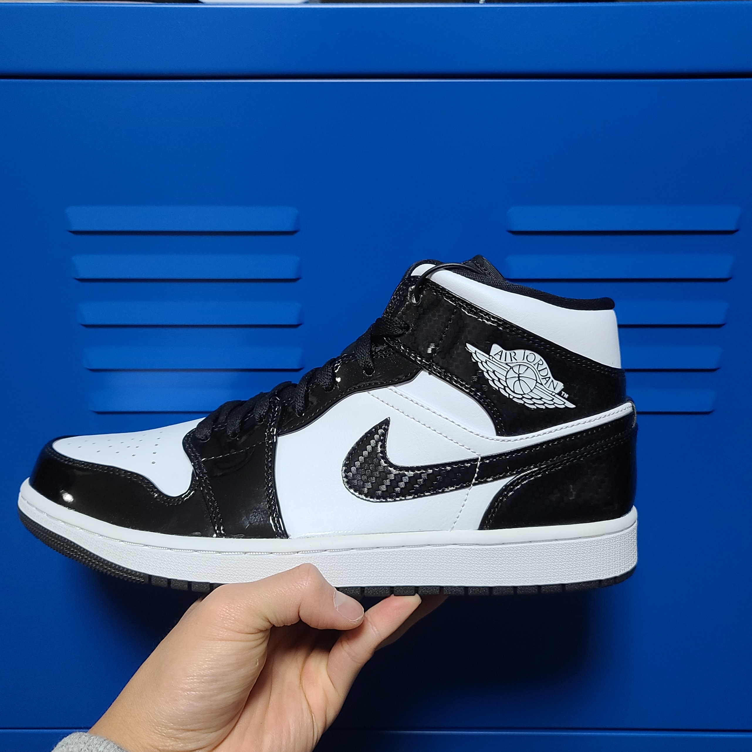 Jordan 1 Mid SE ASW Black 착용 스타일