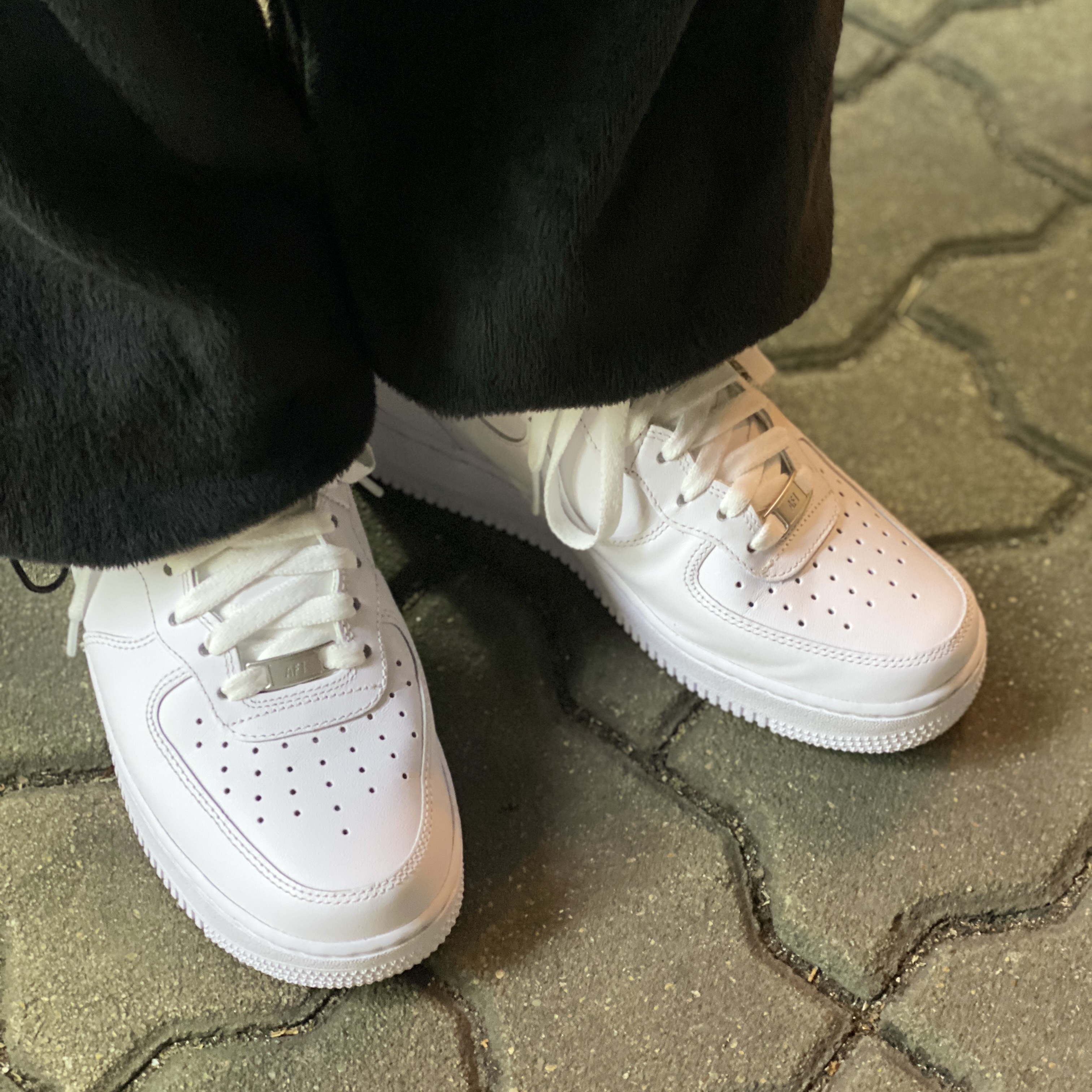 Nike Air Force 1 Mid '07 White 착용 스타일