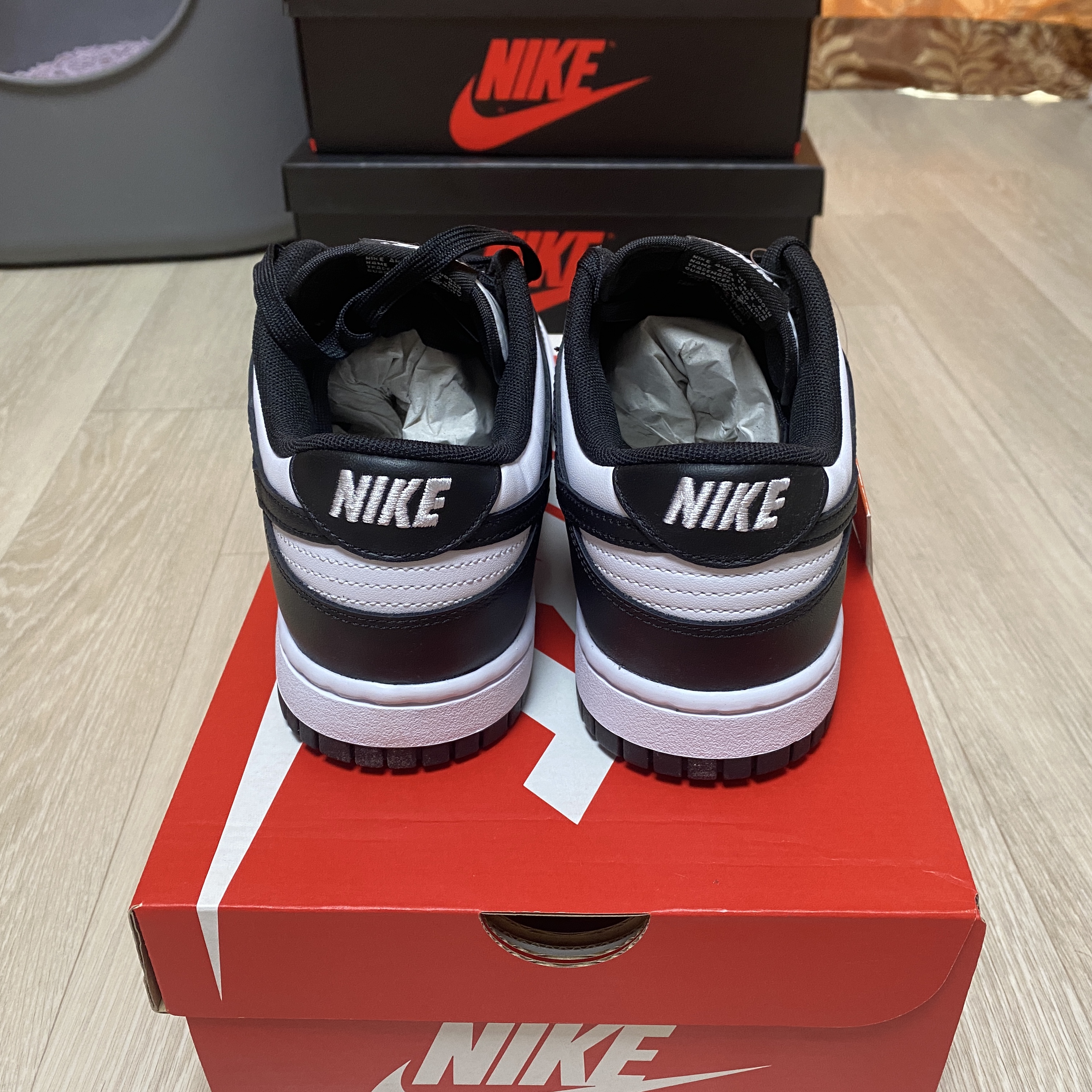 Nike Dunk Low Retro Black 착용 스타일 - 4