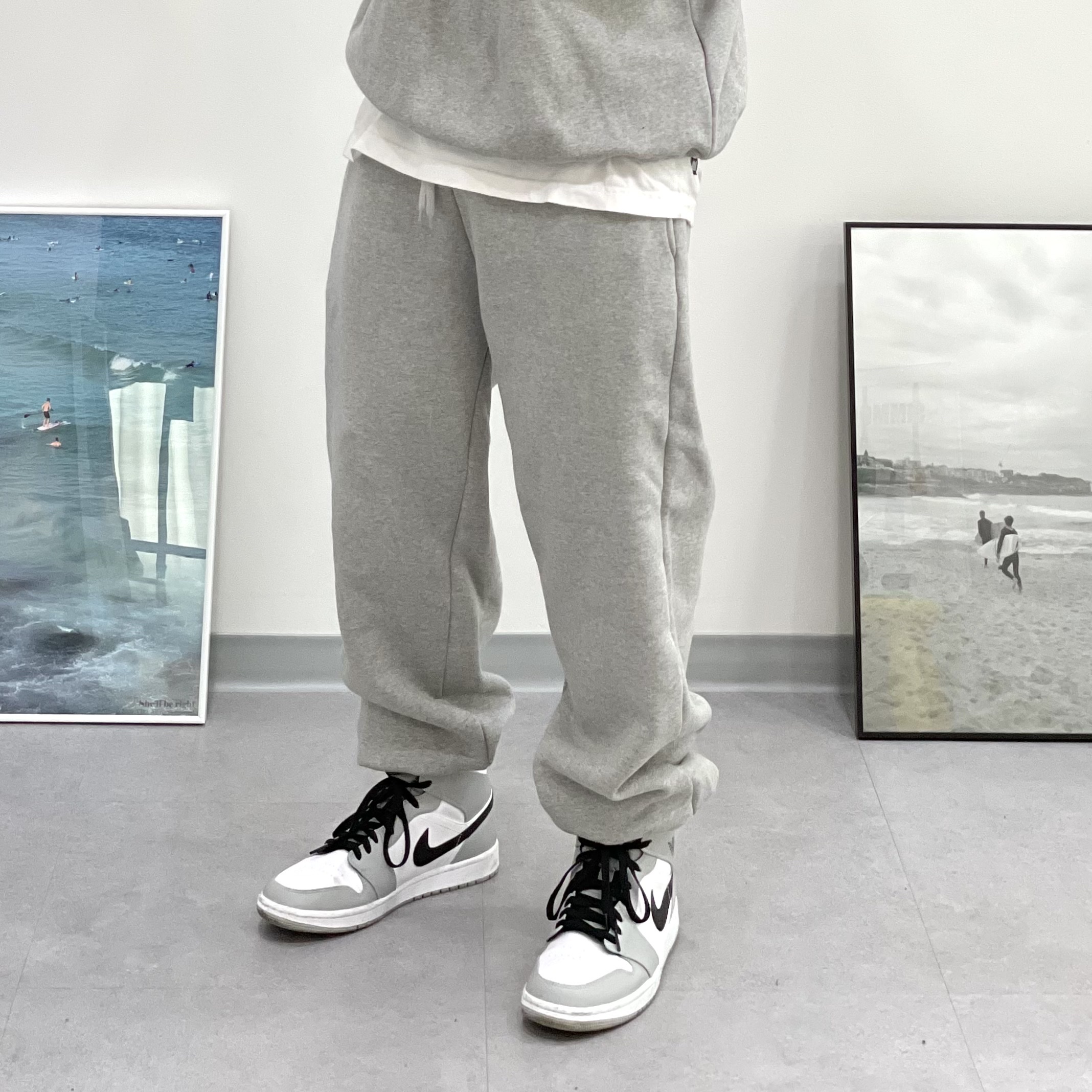 Jordan 1 Mid Light Smoke Grey 착용 스타일 - 1